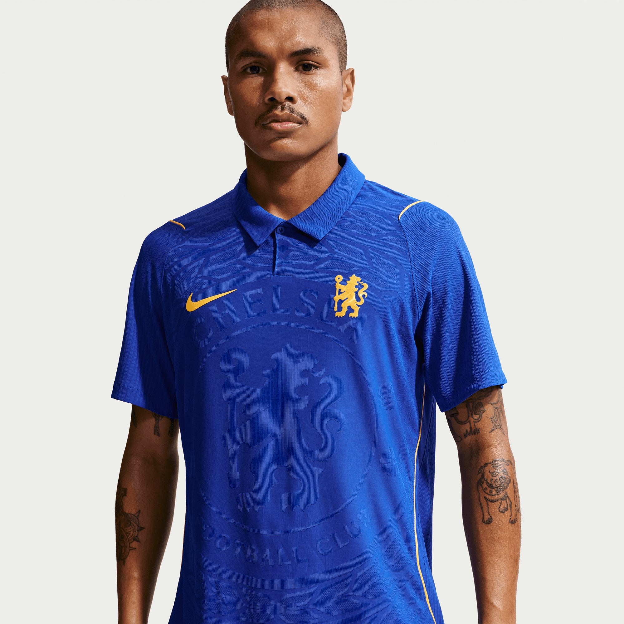 Nike Chelsea FC 2026/27 Match Home Men's Aero-FIT Soccer Authentic Jersey - Bright Blue/Midwest Gold/Midwest Gold
