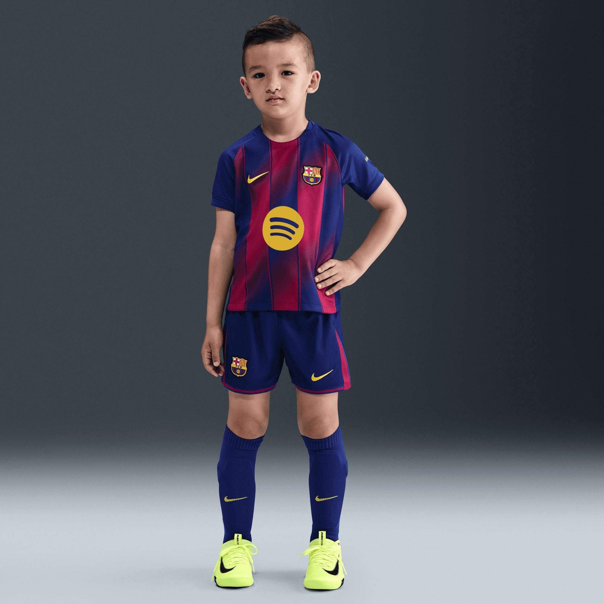 Nike FC Barcelona 2025/26 Stadium Home Little Kids' Soccer Replica 3-Piece Kit - Deep Royal Blue/Midwest Gold