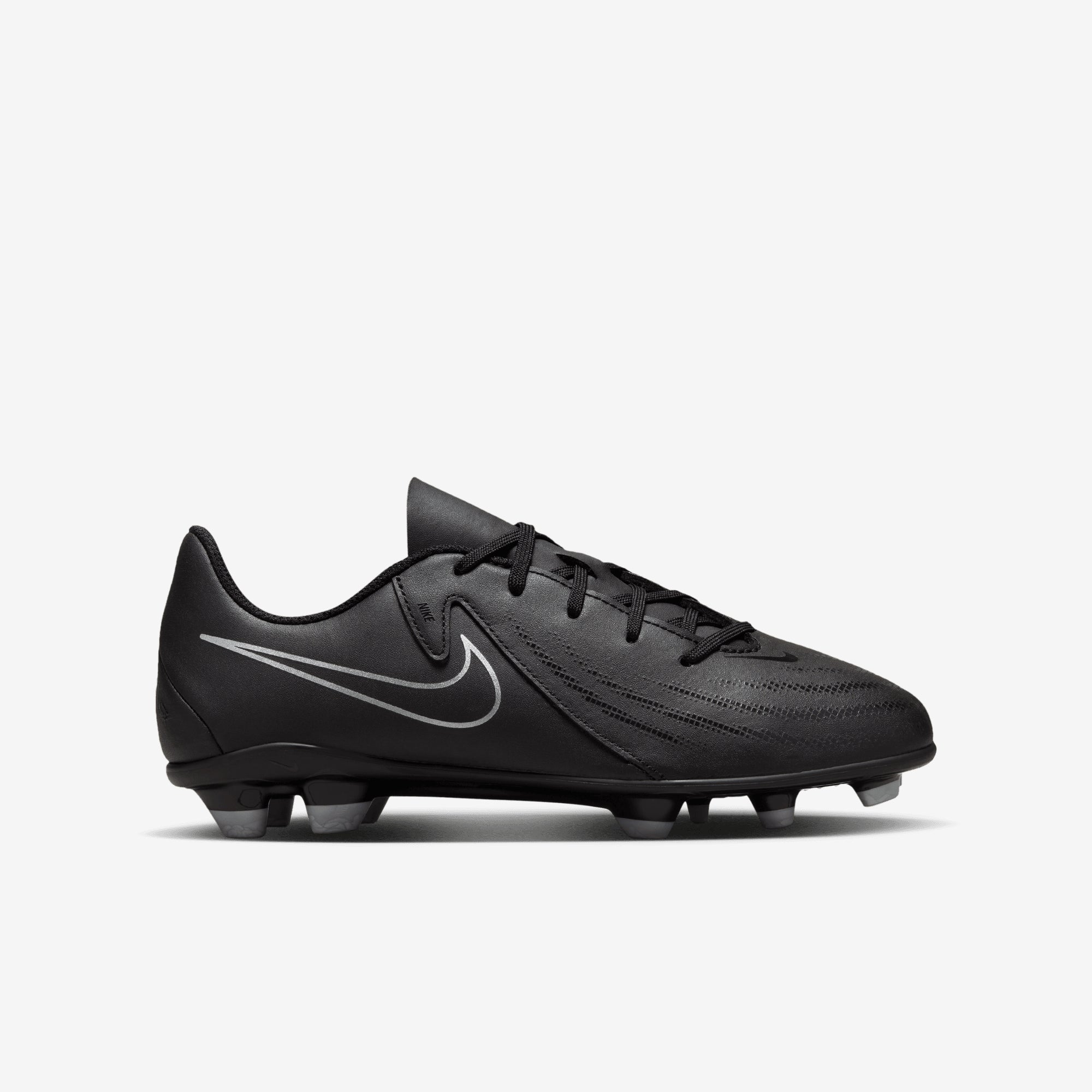 Nike Jr. Phantom GX 2 Club Little/Big Kids' MG Low-Top Soccer Cleats - Black/Black