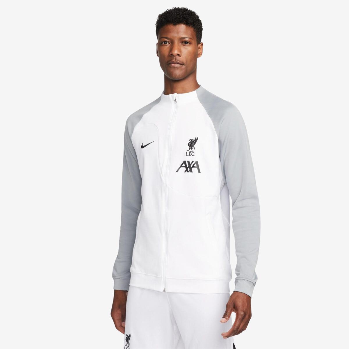 1-nike-liverpool-fc-academy- 