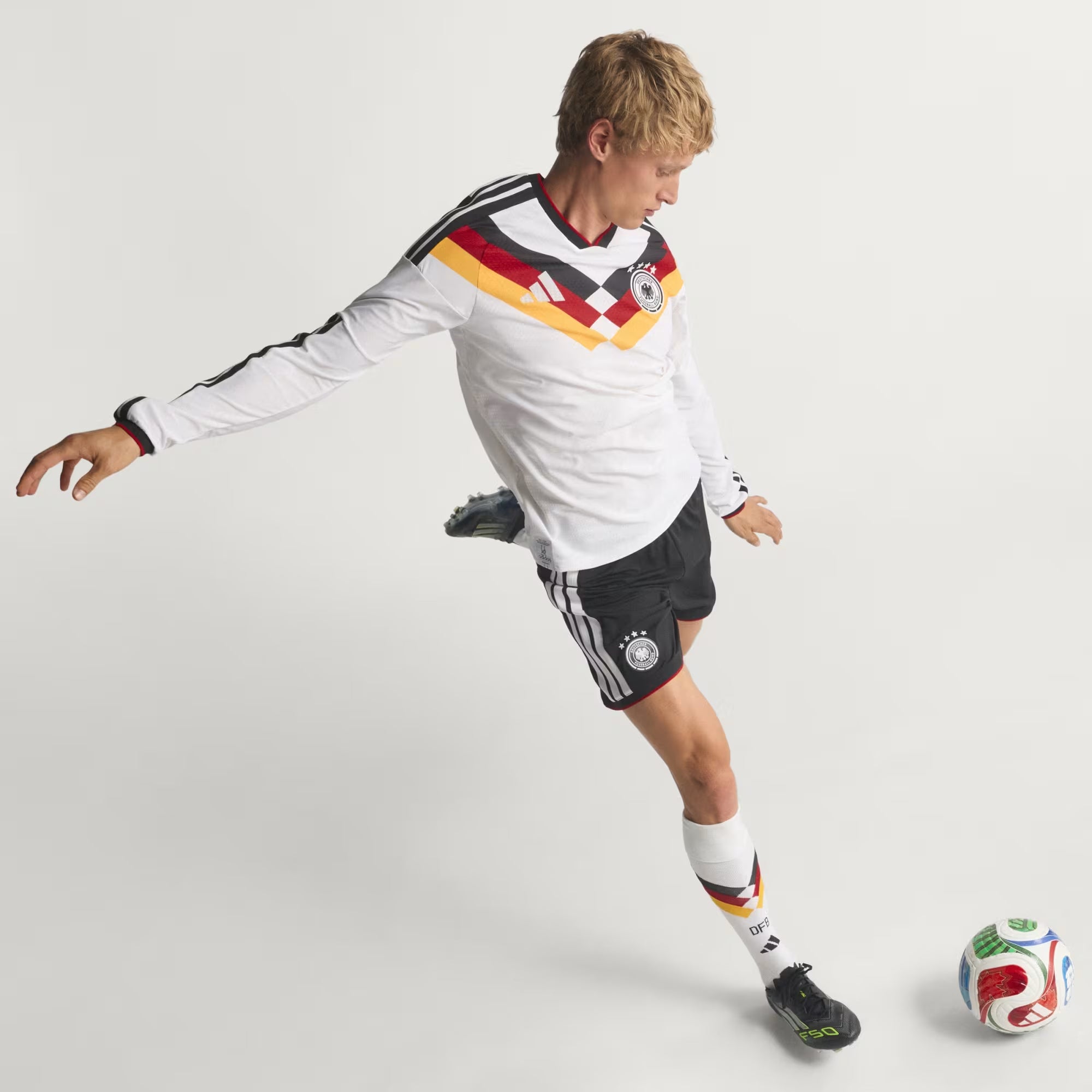 adidas Originals × DFB（ドイツ代表）ヒューマンレースコラボ adidas Germany 2026 Match Home Men's Soccer Authentic Long-Sleeve
