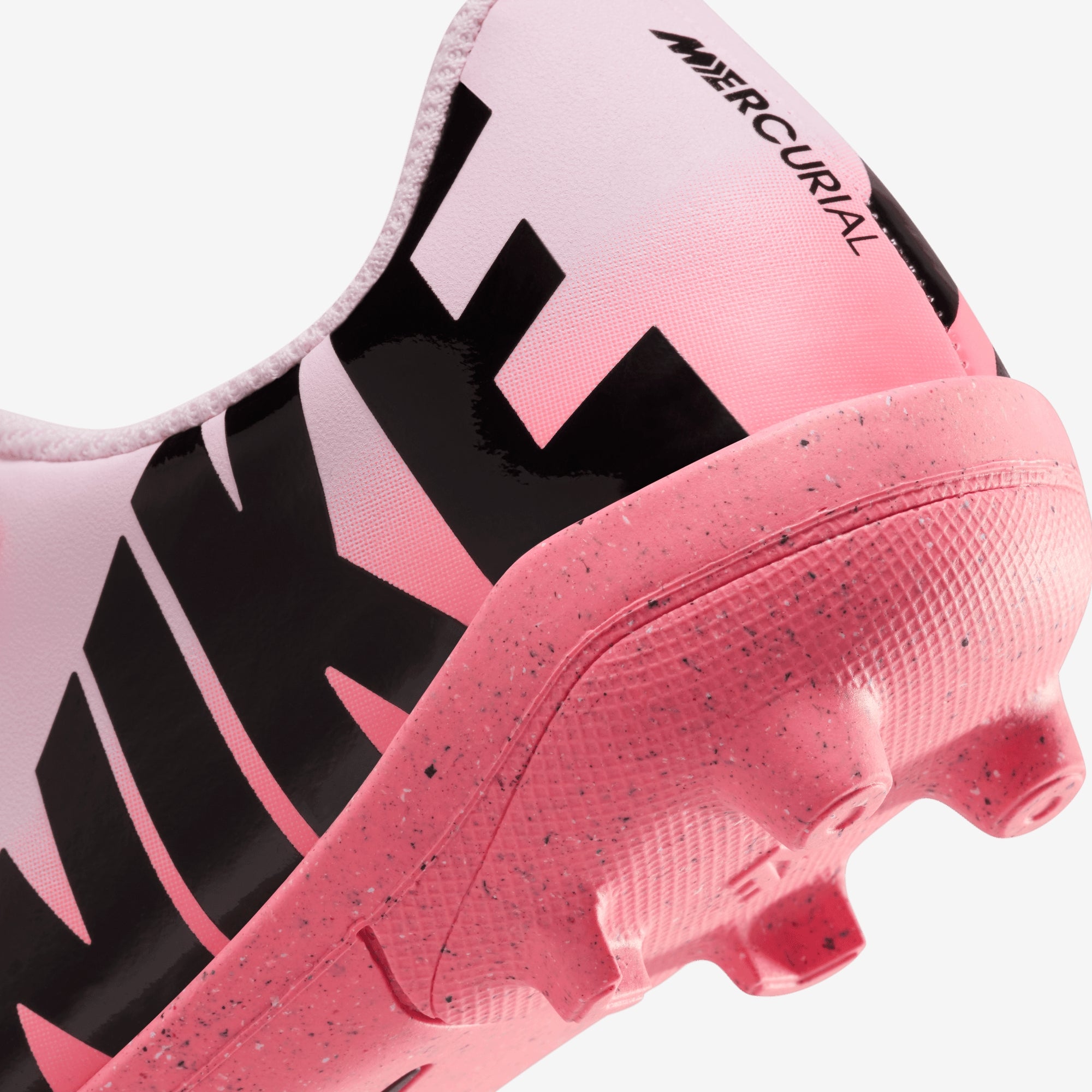 Nike Jr. Mercurial Vapor 15 Club Little Kids' Multi-Ground Low-Top Soccer Cleats - Pink Foam/Black