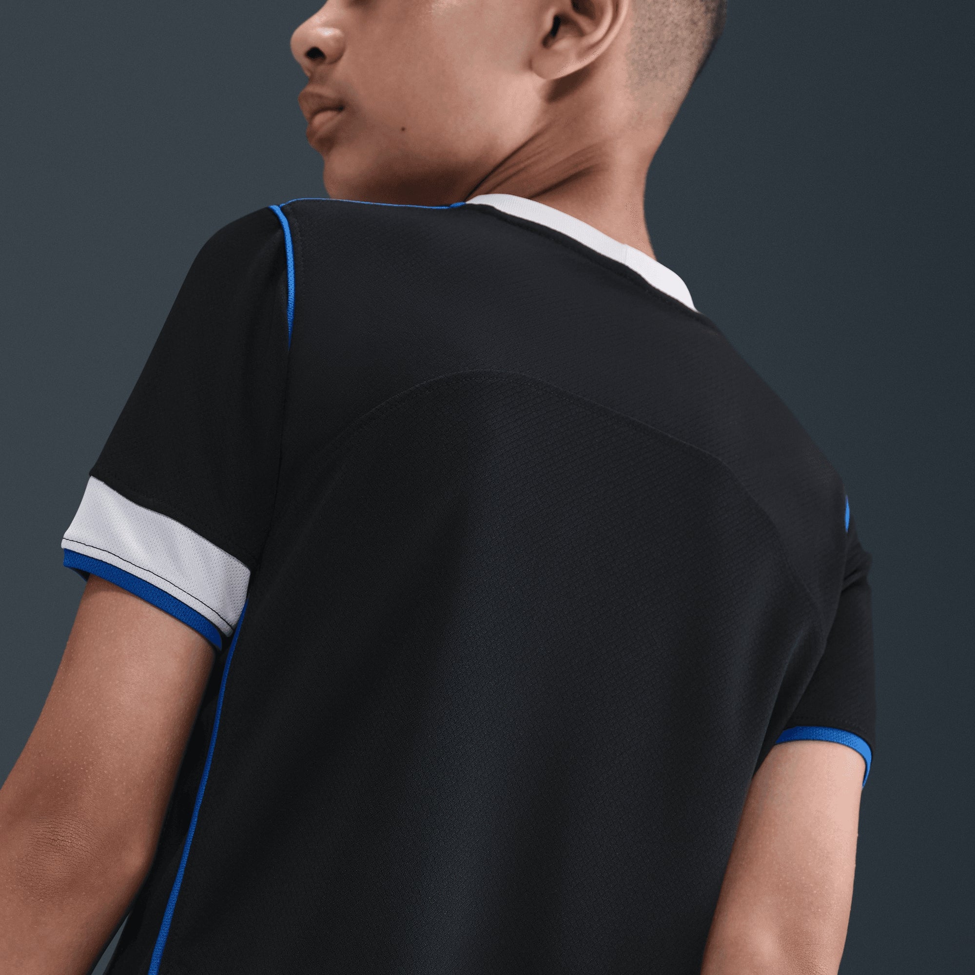 Nike Chelsea 2025/26 Stadium Third Big Kids' Dri-FIT Total 90 Soccer Replica Jersey - Black/Field Silver/Field Silver
