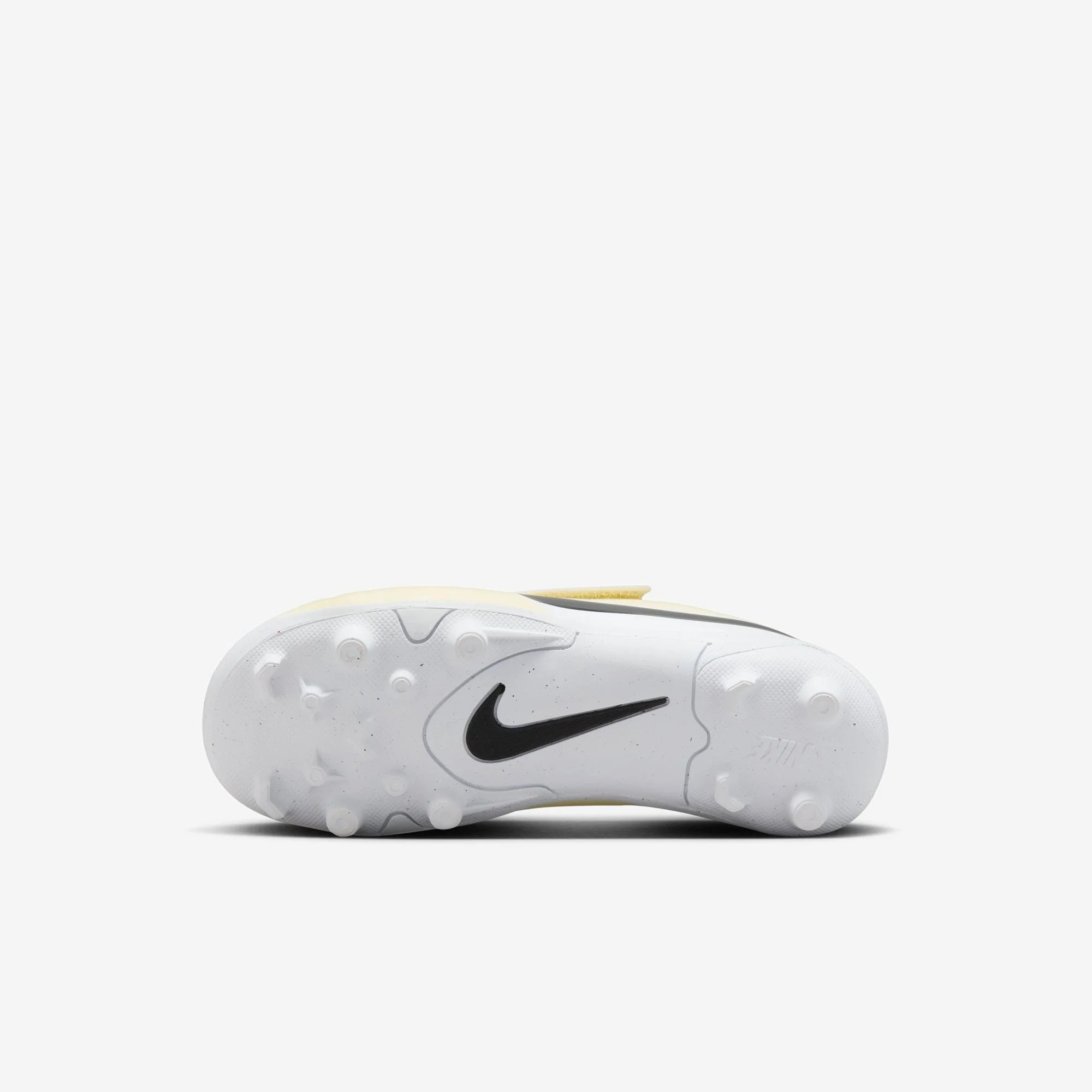 Nike Jr. Tiempo Legend 10 Club Little Kids' MG Low-Top Soccer Cleats - Lemonade/Black/Metallic Gold Coin