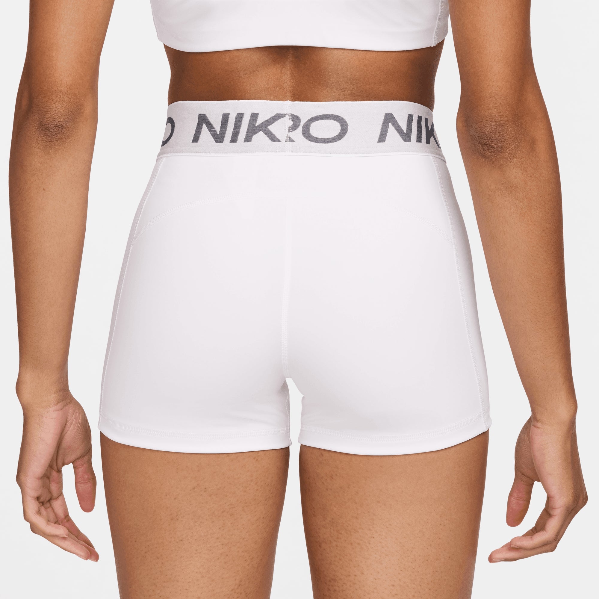 Nike Pro