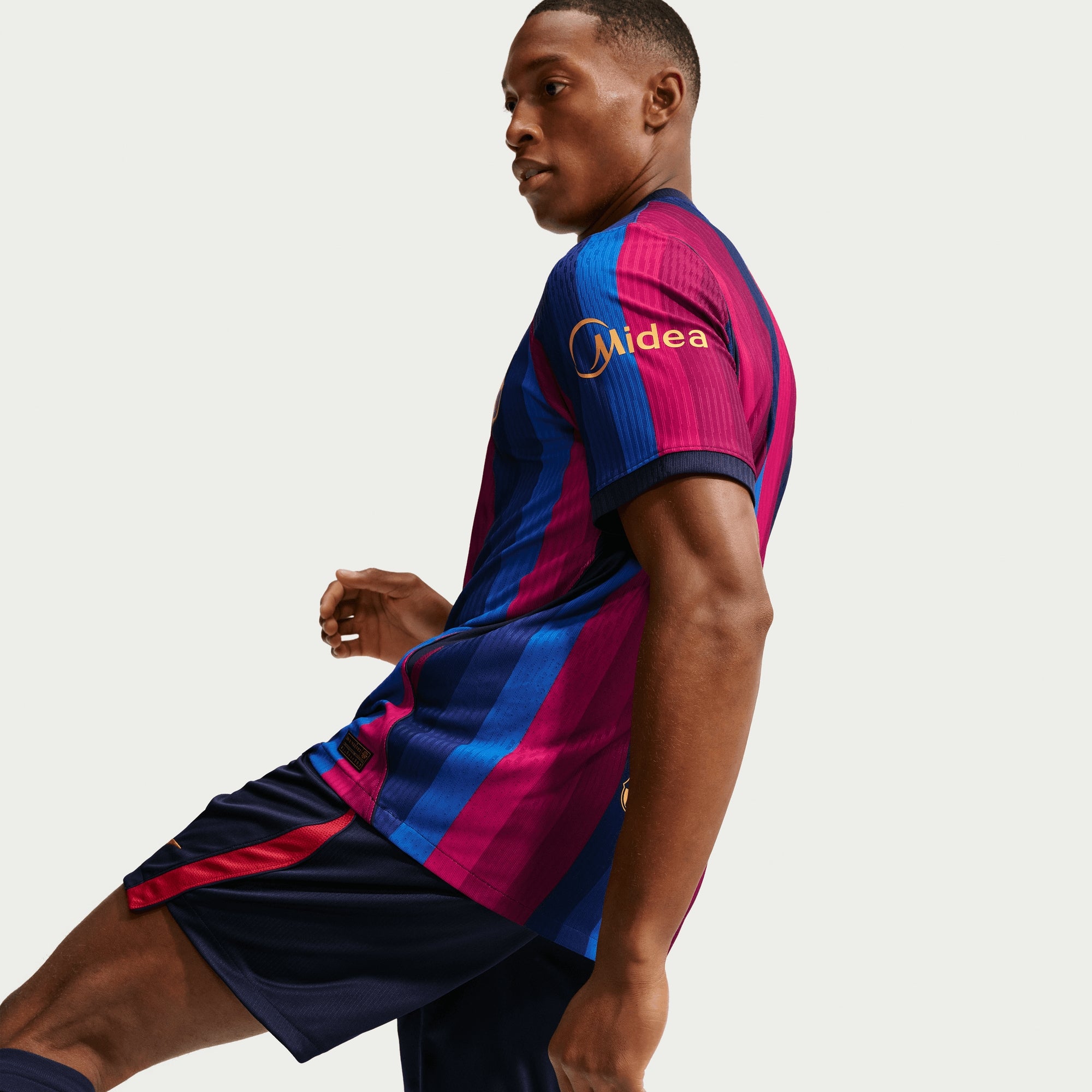 Nike FC Barcelona 2026/27 Match Home Men's Aero-FIT Soccer