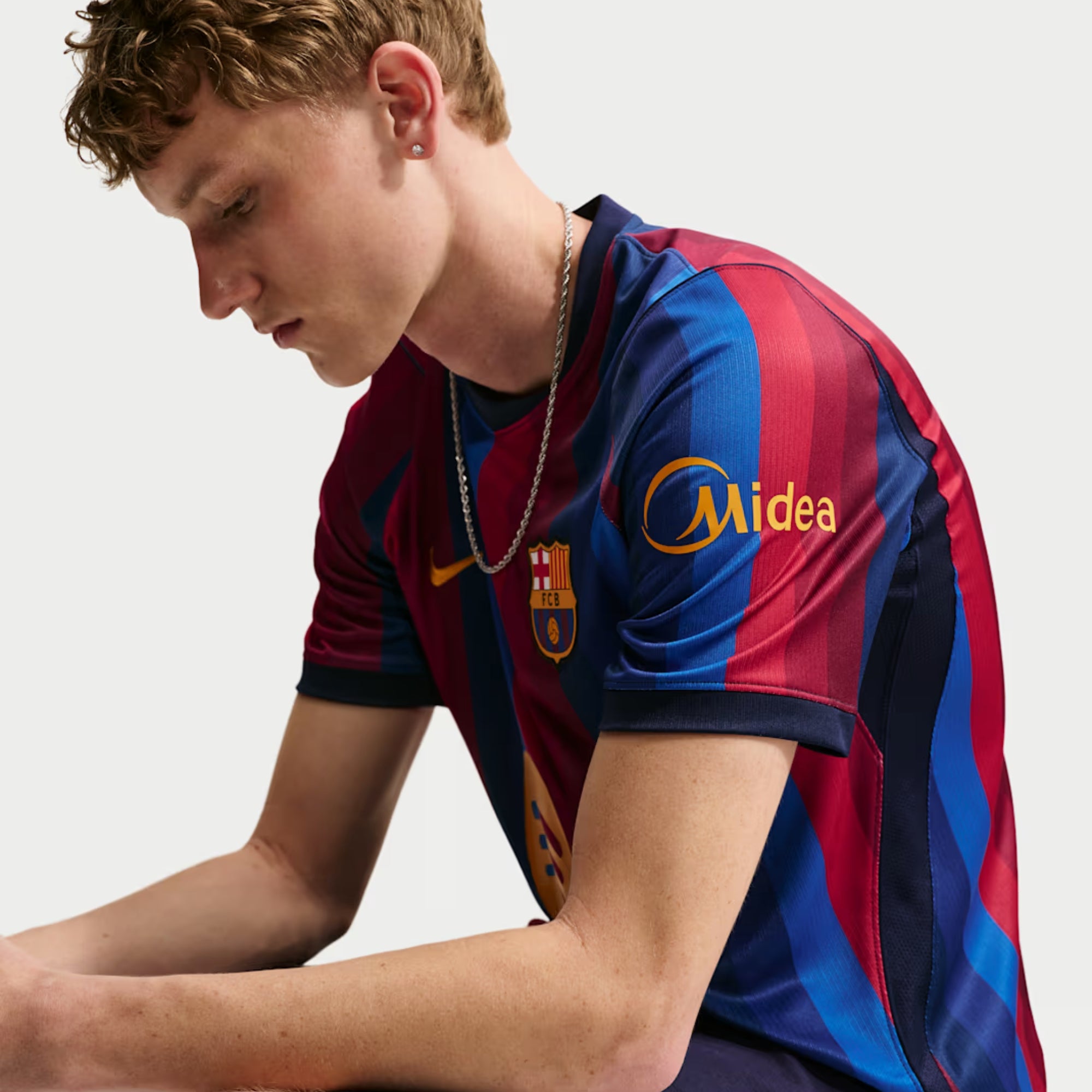 Nike FC Barcelona 2026/27 Stadium Home Men's Dri-FIT Soccer