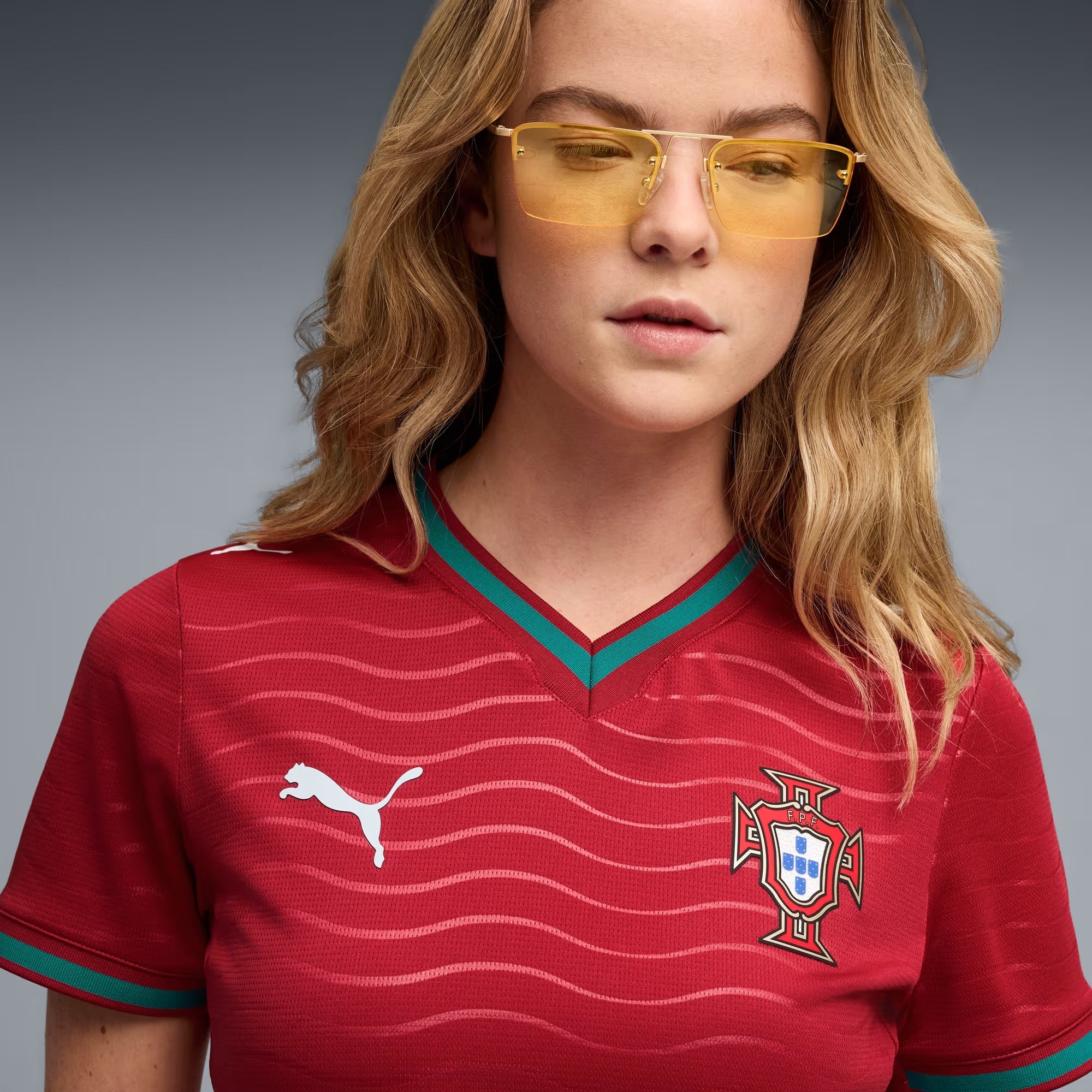PUMA Portugal 2026/27 Stadium Home Women's Soccer Jersey - Club Red-Green Lagoon