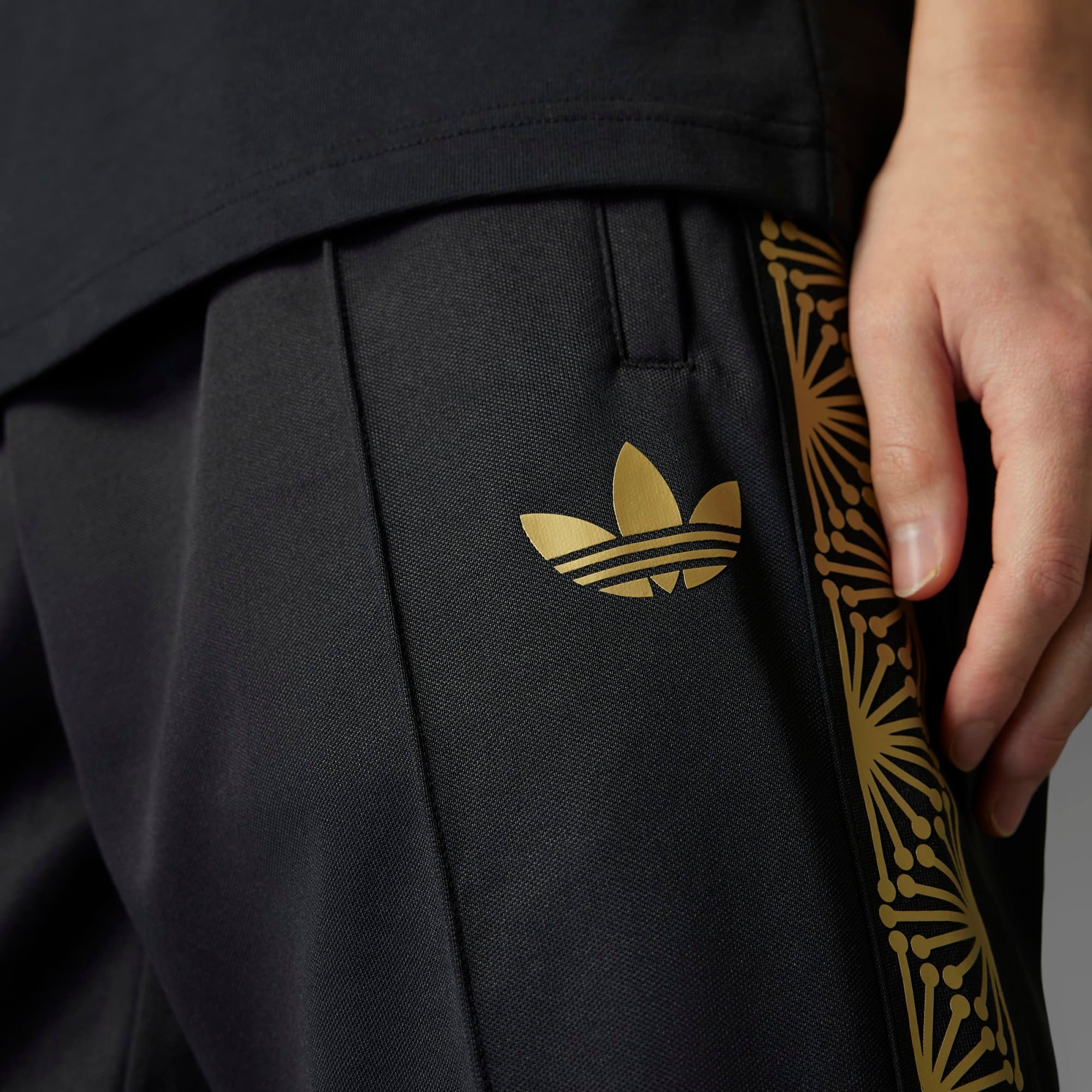 adidas Mexico 2025 Gold Track Men's Soccer Pants - Black