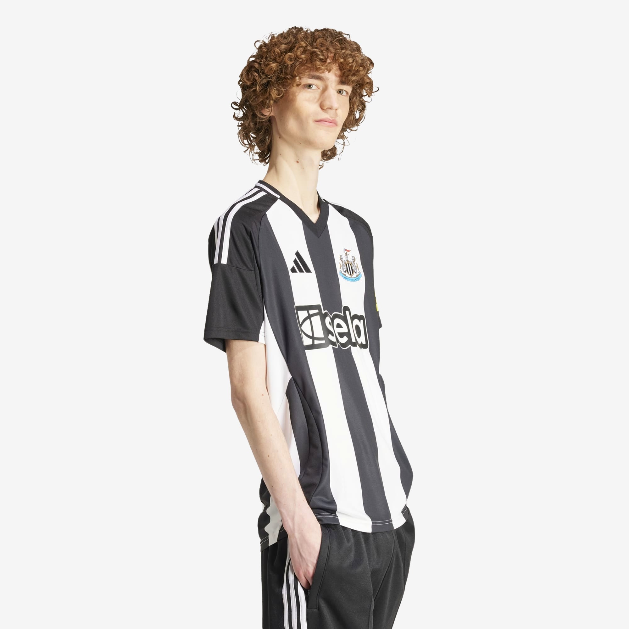 adidas Newcastle United FC 2024/25 Stadium Home Men's AEROREADY Soccer Replica Jersey - Black / White / Onix