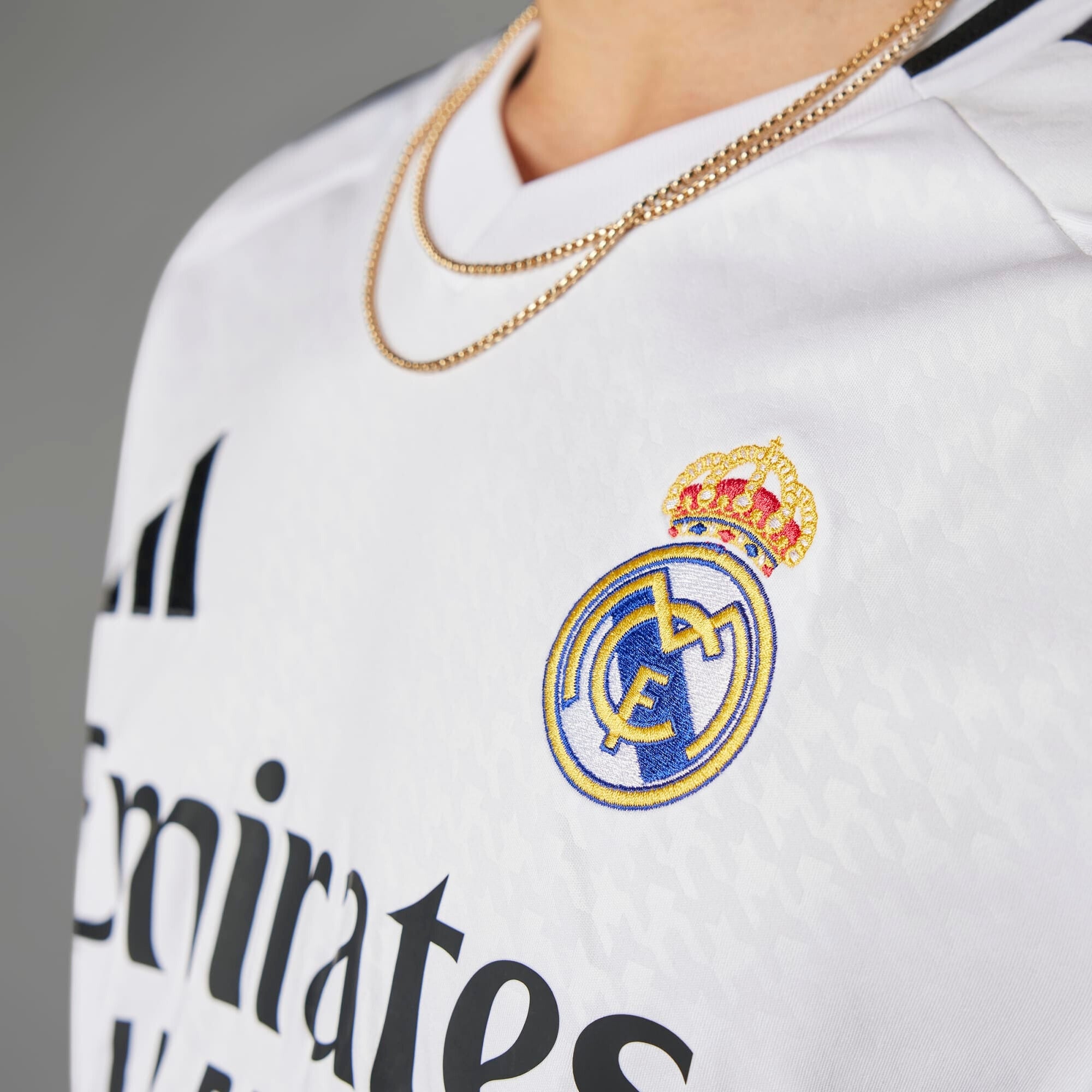 adidas Real Madrid 2024/25 Long Sleeve Stadium Home Men's AEROREADY Soccer Replica Jersey - White