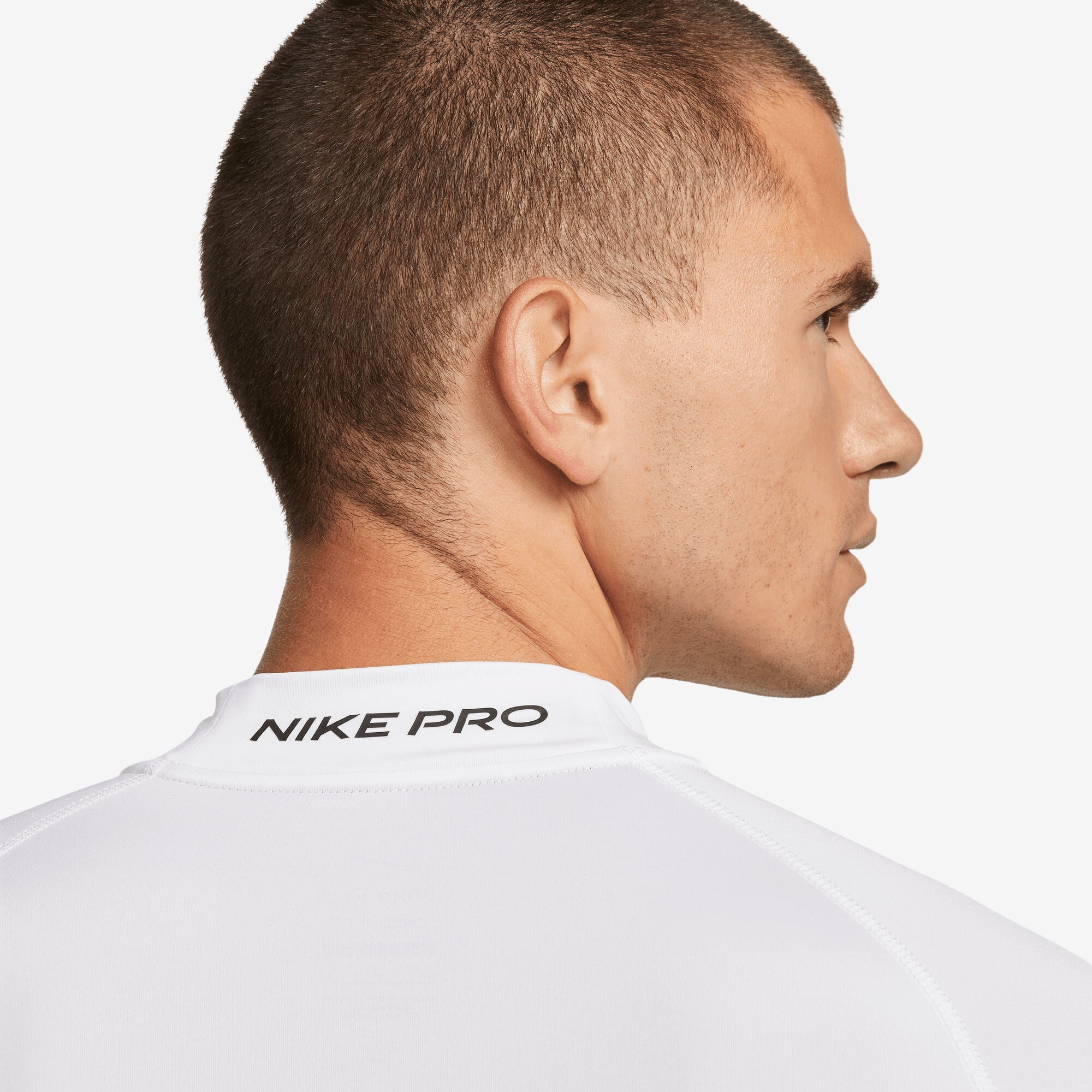 Nike Pro Men's Dri-FIT Fitness Mock-Neck Long-Sleeve Top - White/Black