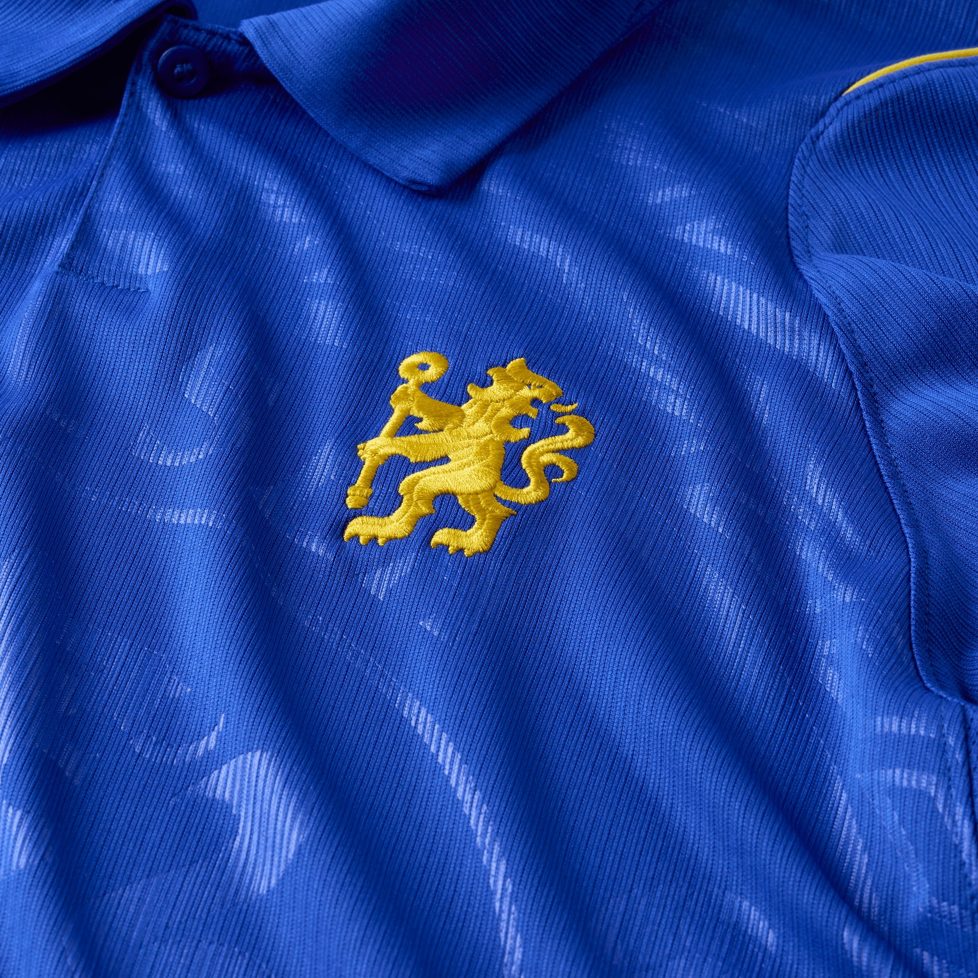 Nike Chelsea FC 2026/27 Stadium Home Men's Dri-FIT Soccer Repica Jersey - Bright Blue/Midwest Gold/Midwest Gold