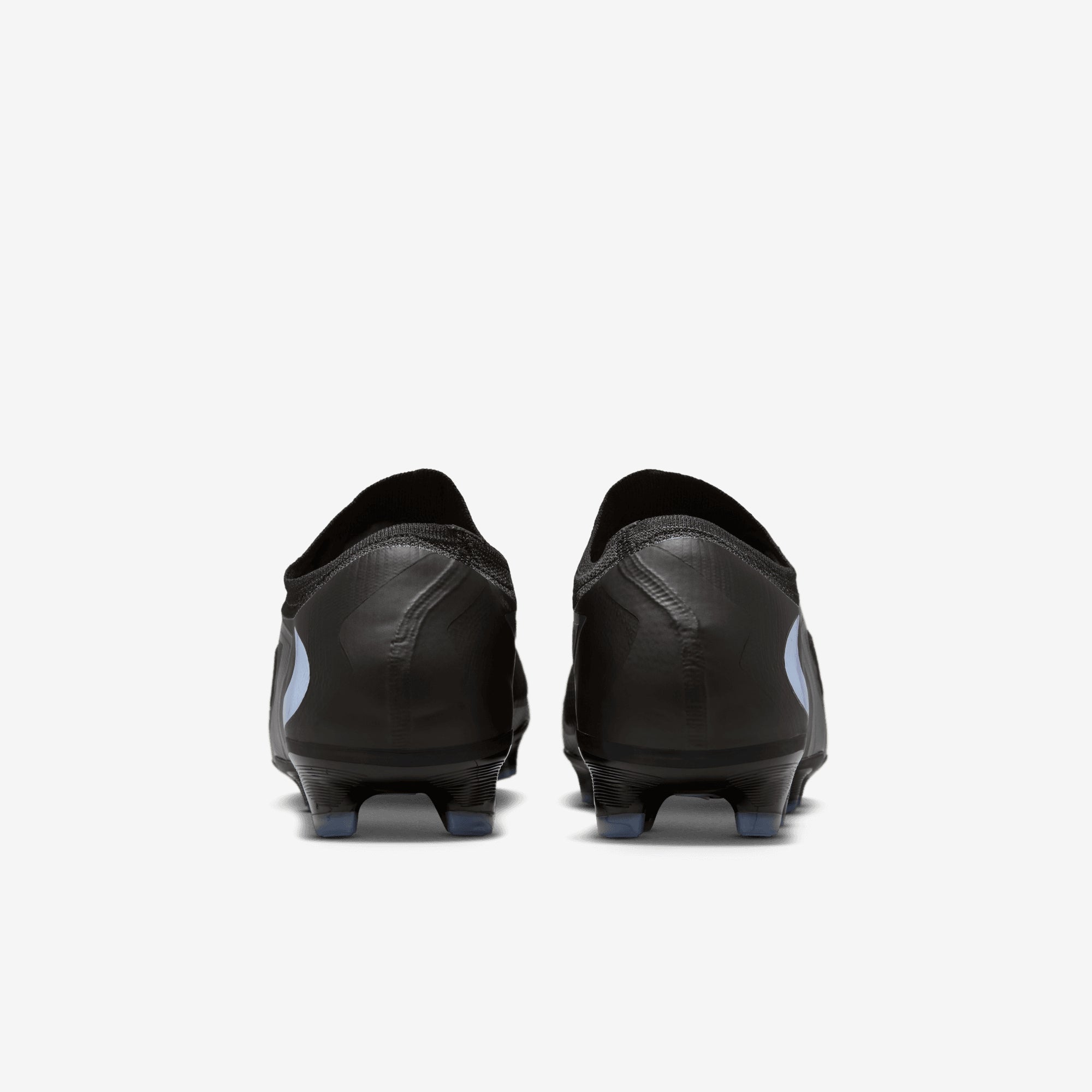 Nike Phantom 6 Low Pro Firm-Ground Soccer Cleats - Black/Black