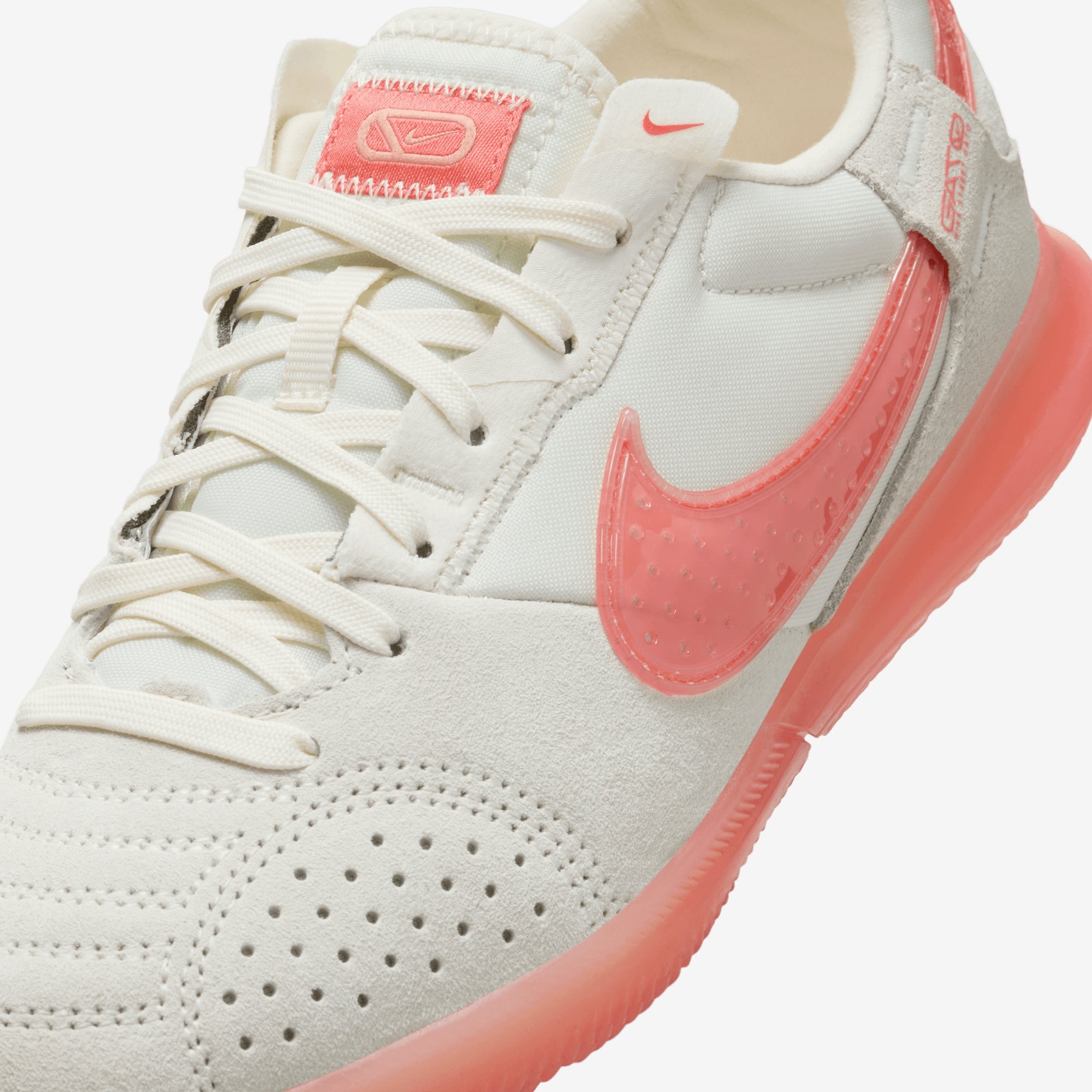 Nike Jr. Streetgato Little/Big Kids' Low-Top Soccer Shoes - Pale Ivory/Apricot Agate