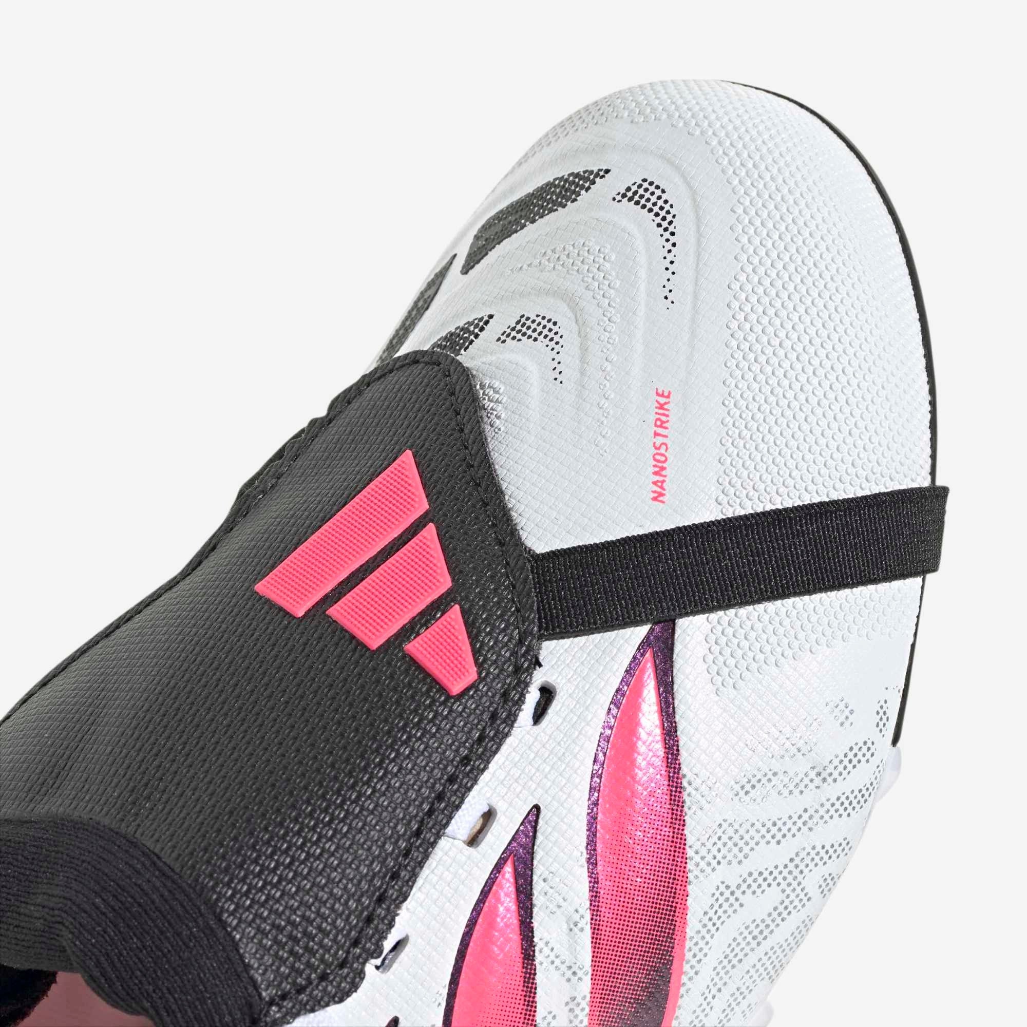 adidas Jr. Predator League Fold-Over Tongue Big Kids' Firm-Ground Low-Top Soccer Cleats - Cloud White / Solar Turbo / Core Black