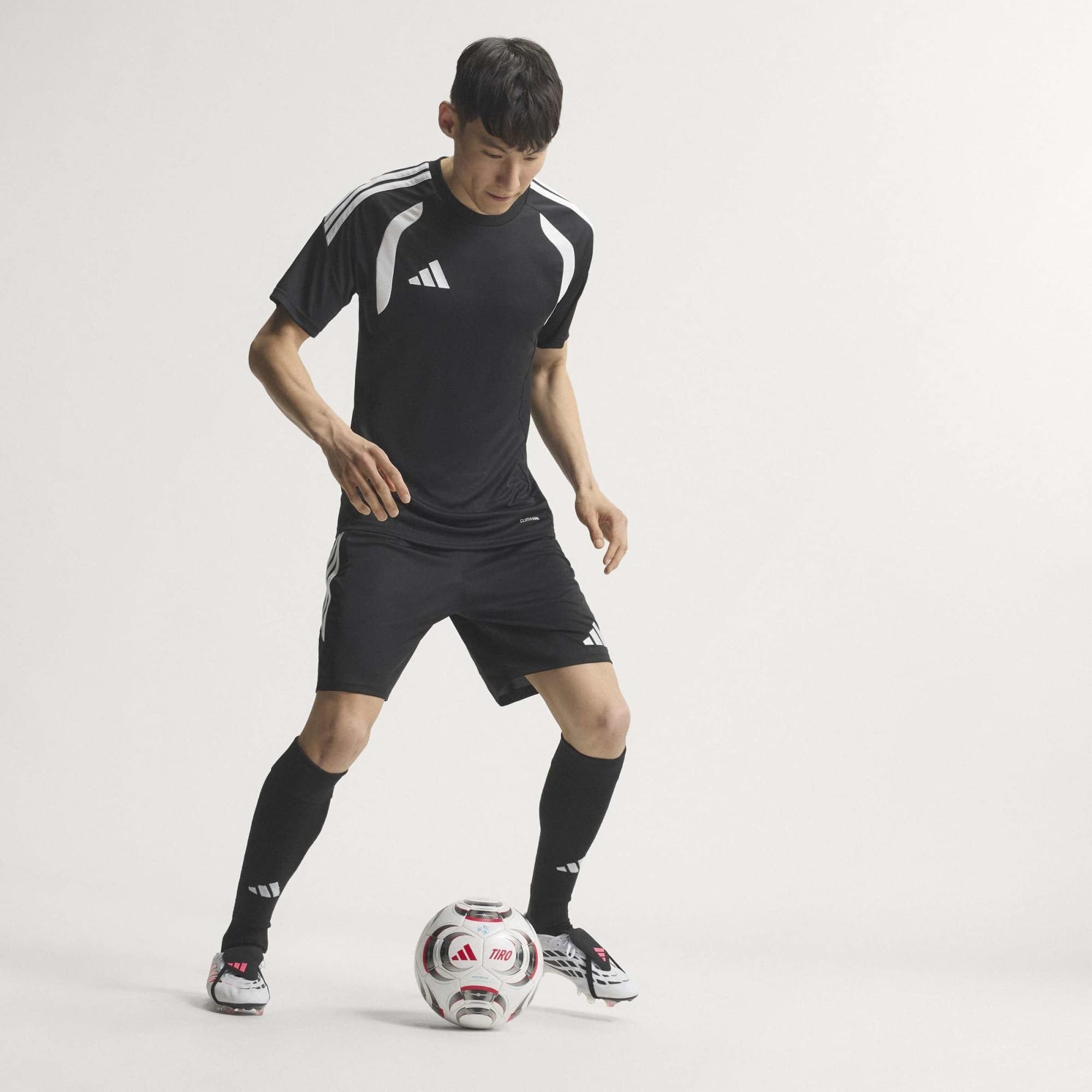 adidas Predator Pro Fold-Over Tongue Firm-Ground Low-Top Soccer Cleats - Cloud White / Solar Turbo / Core Black