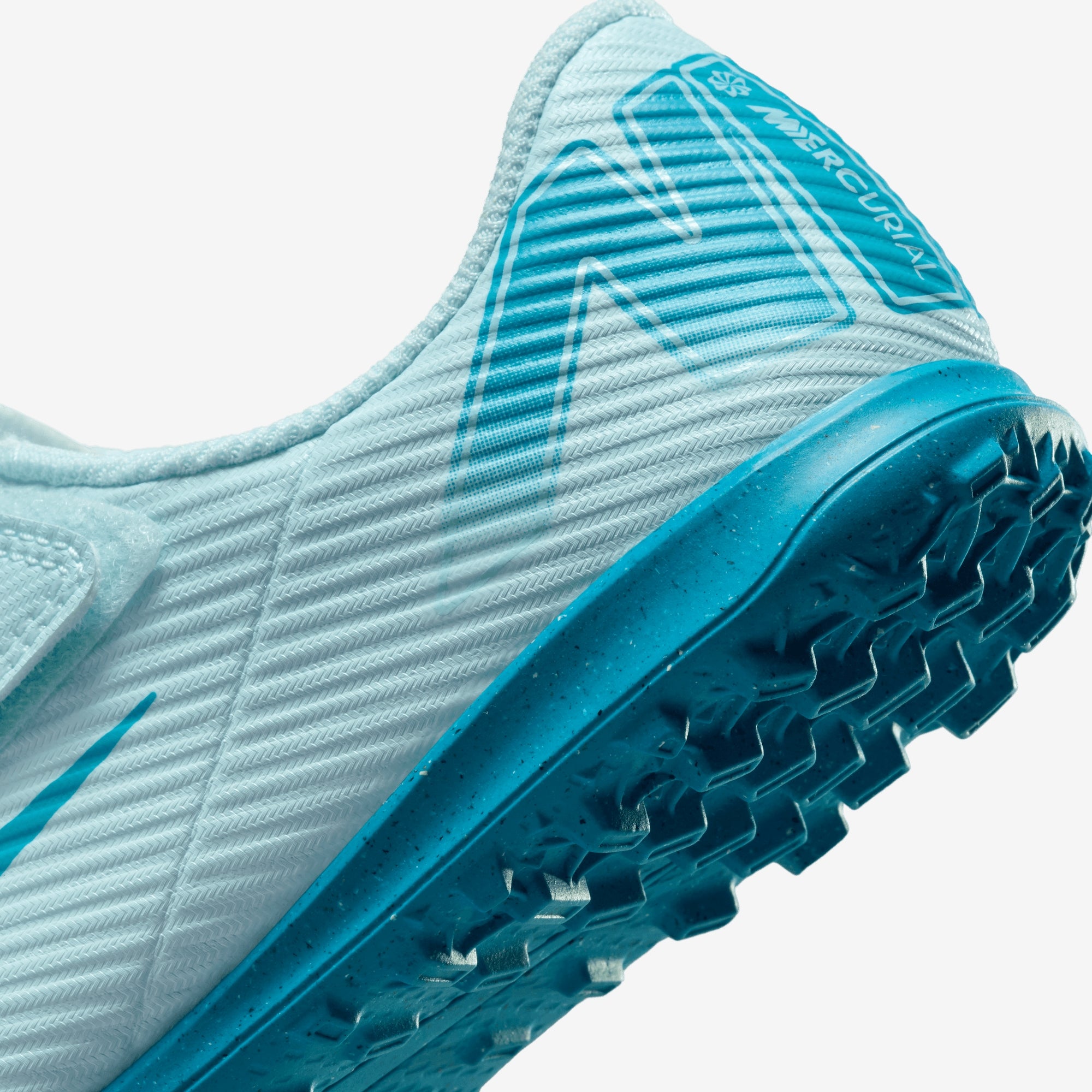 Nike Jr. Mercurial Vapor 16 Club Little Kids' TF Low-Top Soccer Shoes - Glacier Blue/Blue Orbit