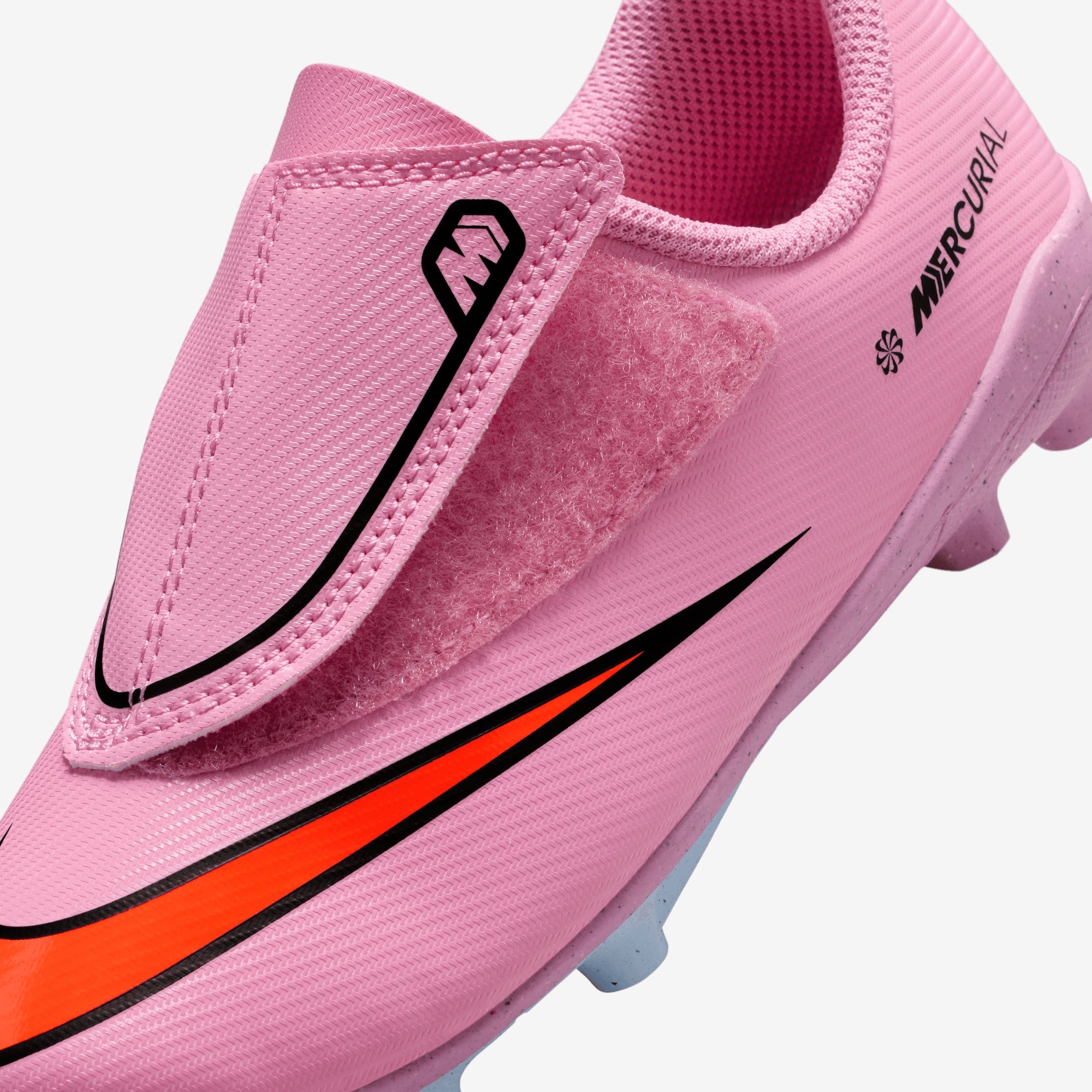 Nike Jr. Mercurial Vapor 16 Club Little Kids' Multi-Ground Low-Top Soccer Cleats - Magic Flamingo/Black-Total Crimson