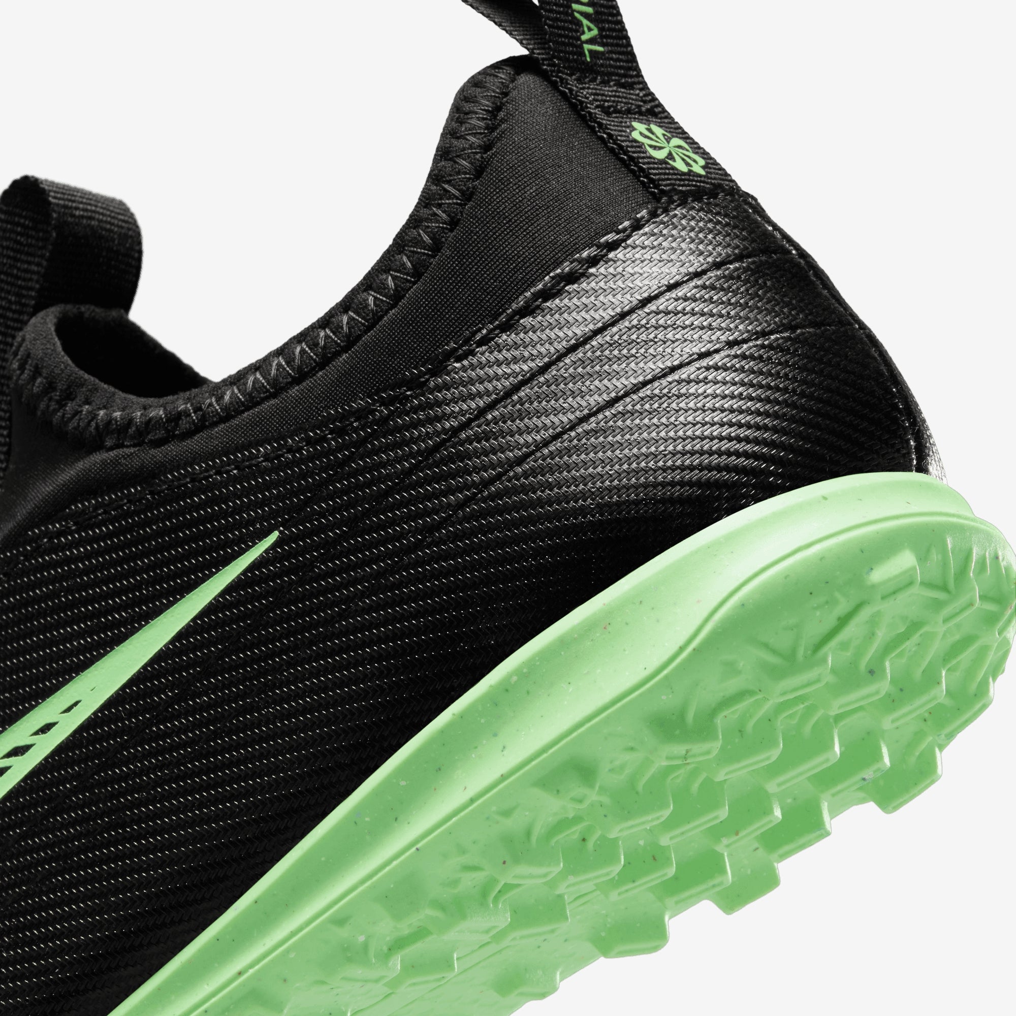 Nike Jr. Mercurial Vapor 17 Club Little Kids' Turf Low-Top Soccer Shoes - Black/Illusion Green-Black