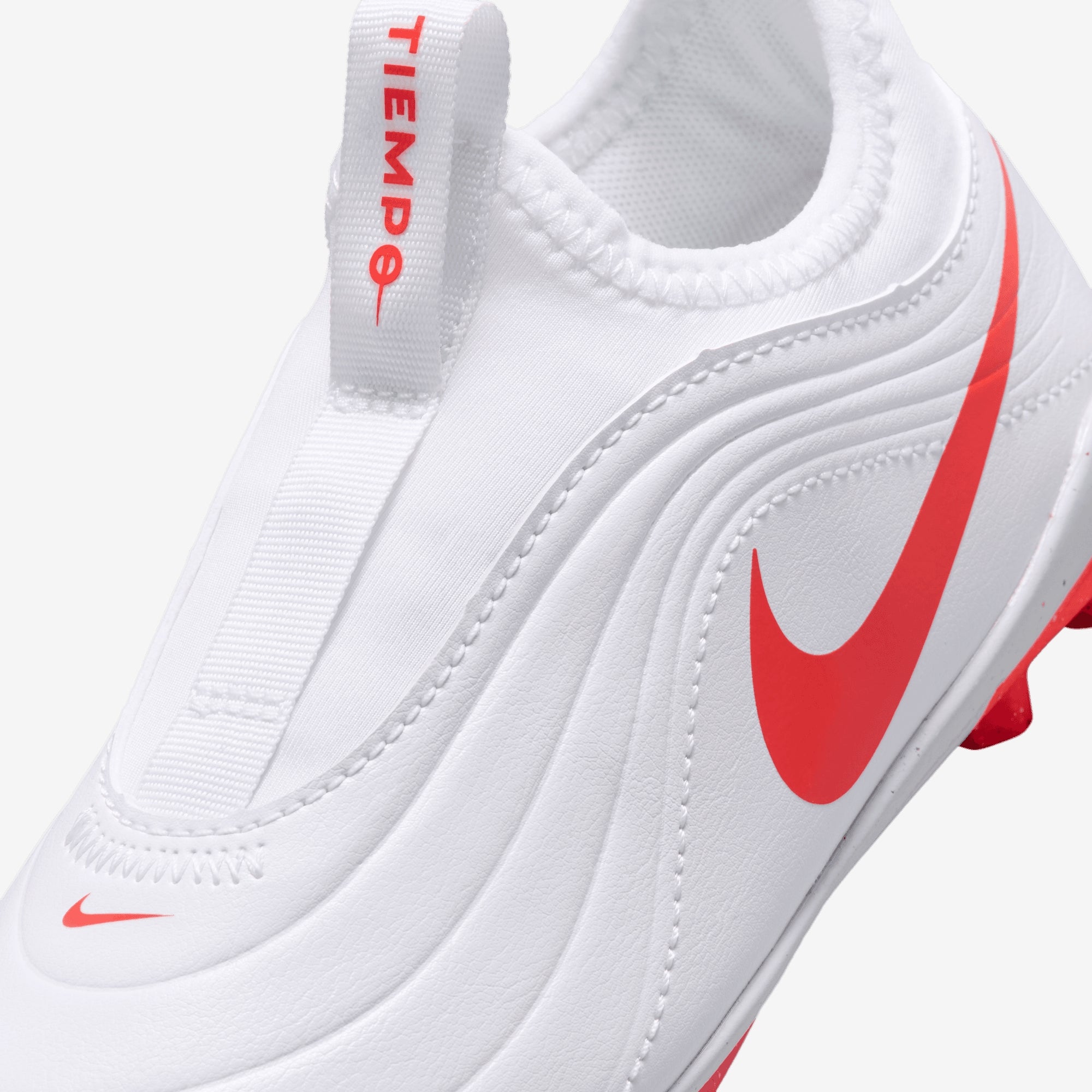 Nike Jr. Tiempo Maestro Club Little Kids' Multi-Ground Low-Top Soccer Cleats - White/Blur-Bright Crimson