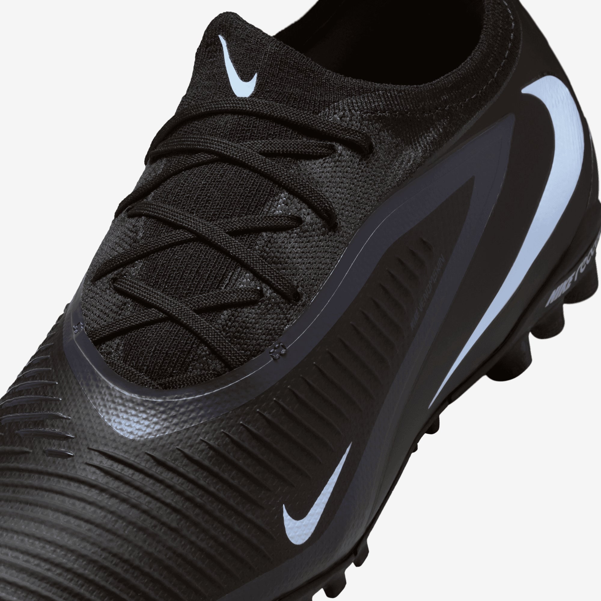 Nike Phantom 6 Low Pro Firm-Ground Soccer Cleats - Black/Black