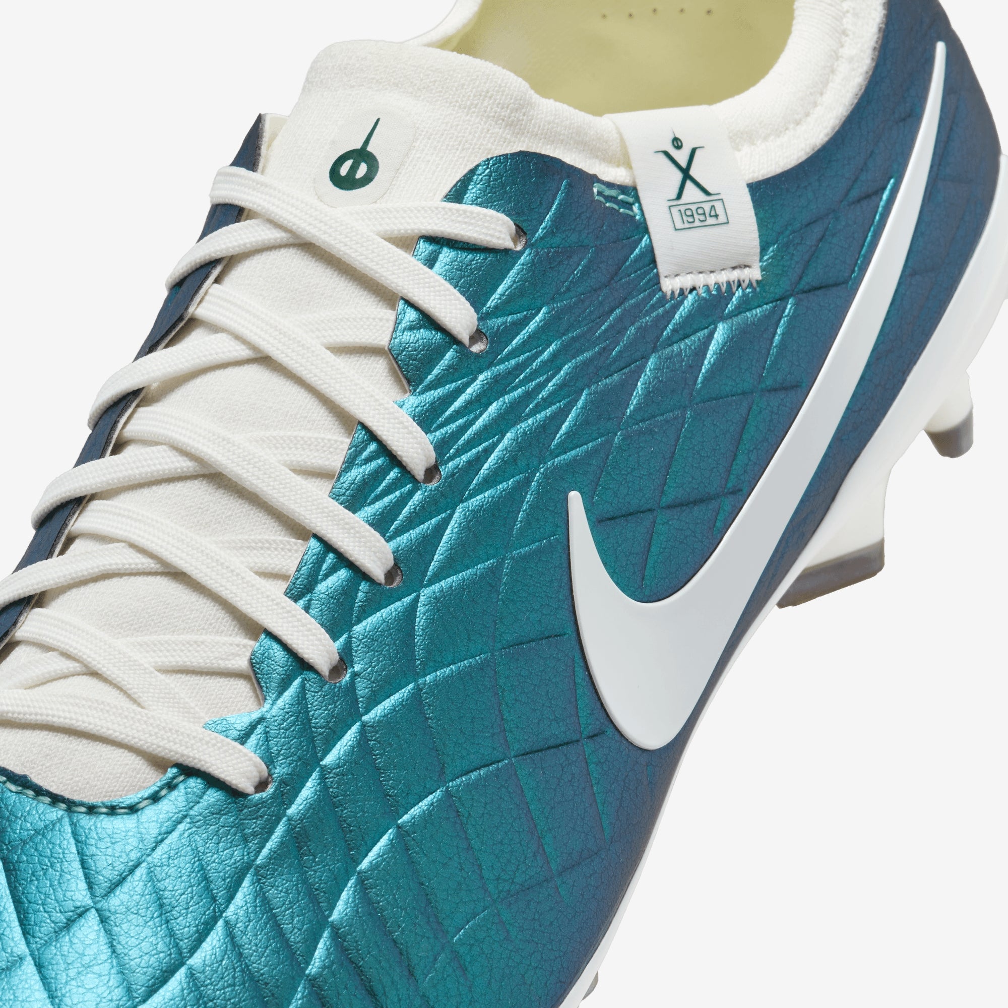 Nike Tiempo Emerald Legend 10 Pro FG Low-Top Soccer Cleats - Dk Atomic Teal/Sail