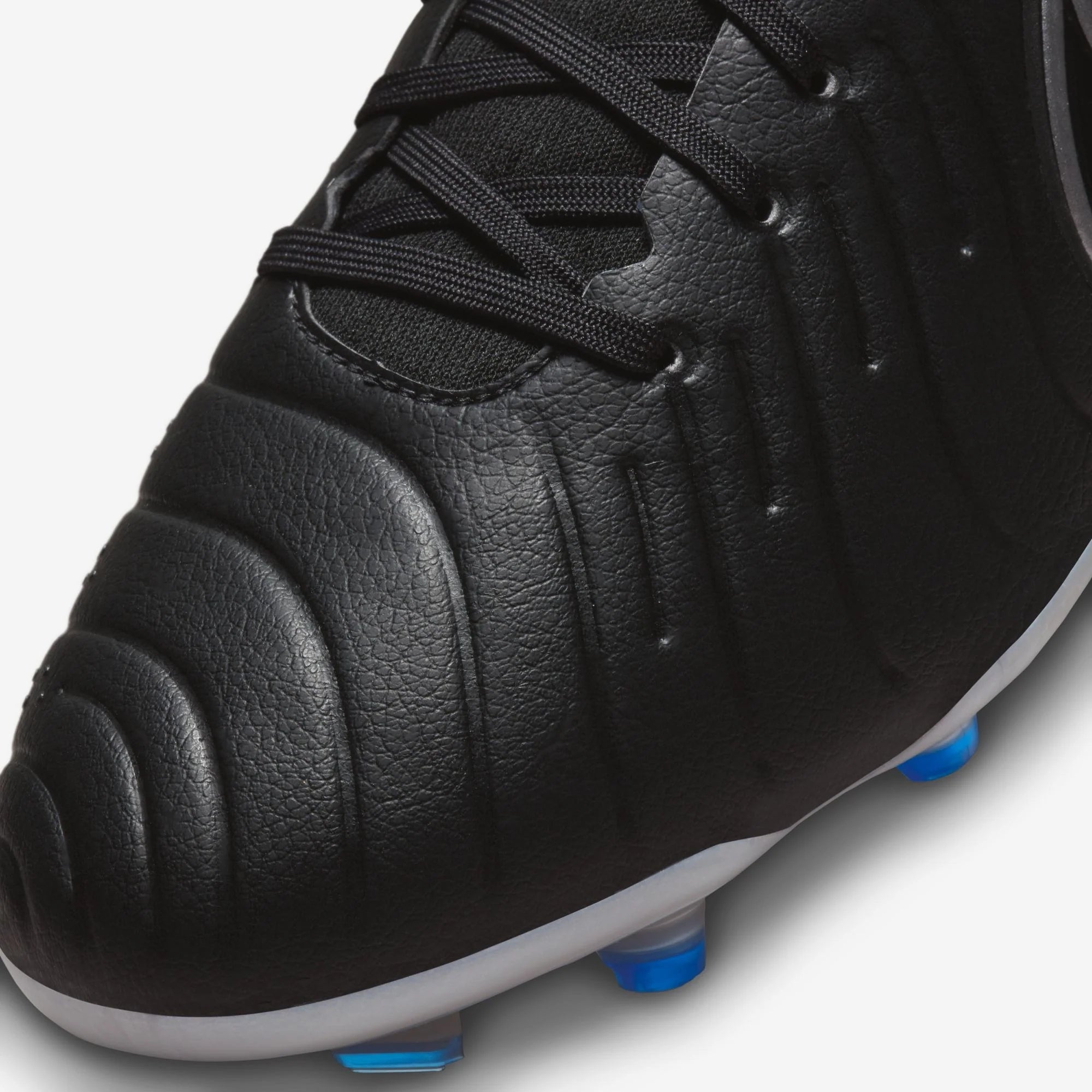 Nike Tiempo Legend 10 Pro FG Low-Top Soccer Cleats - Black/Chrome/Hyper Royal