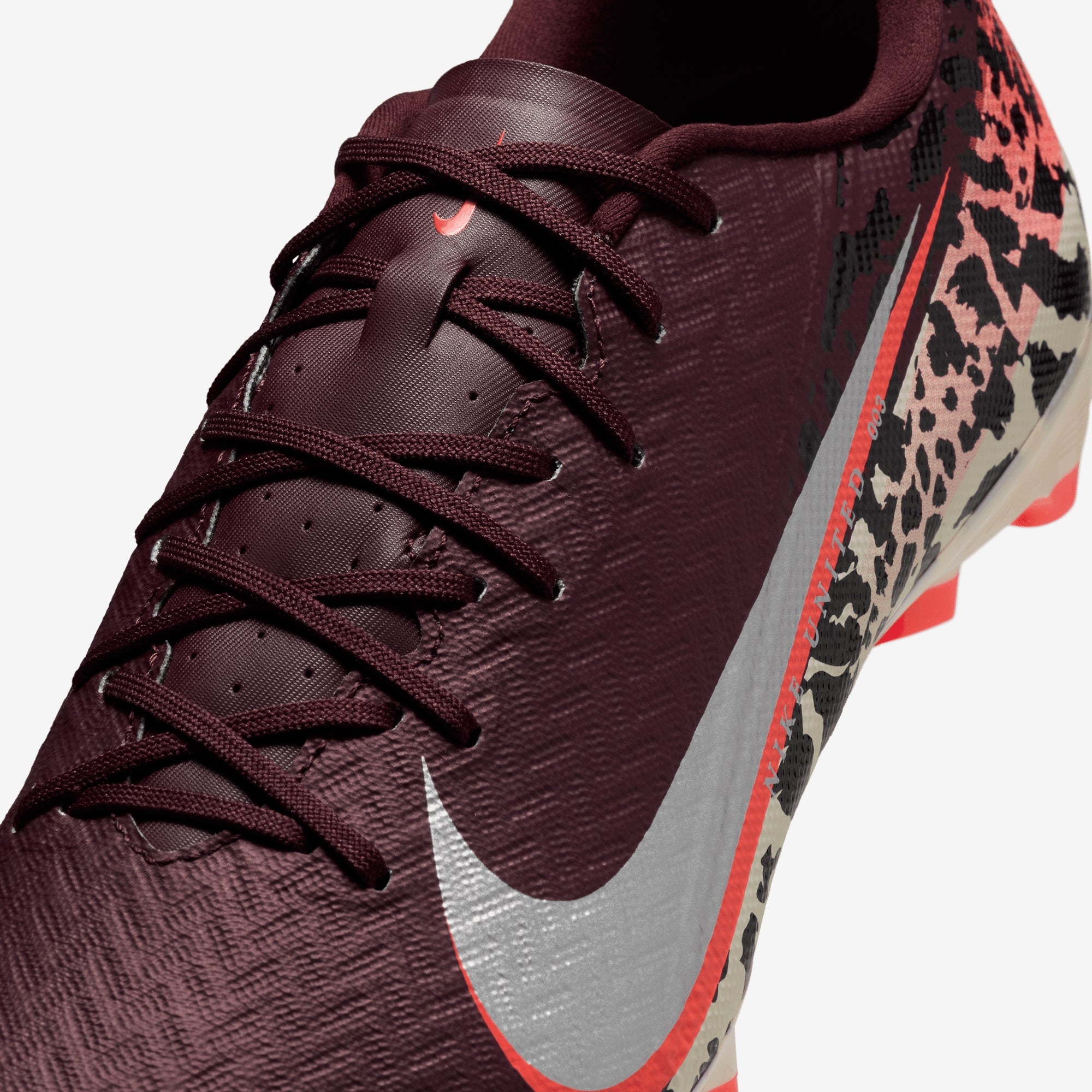 Nike United Mercurial Vapor 16 Academy Multi-Ground Low-Top Soccer Cleats - Burgundy Crush/Metallic Silver