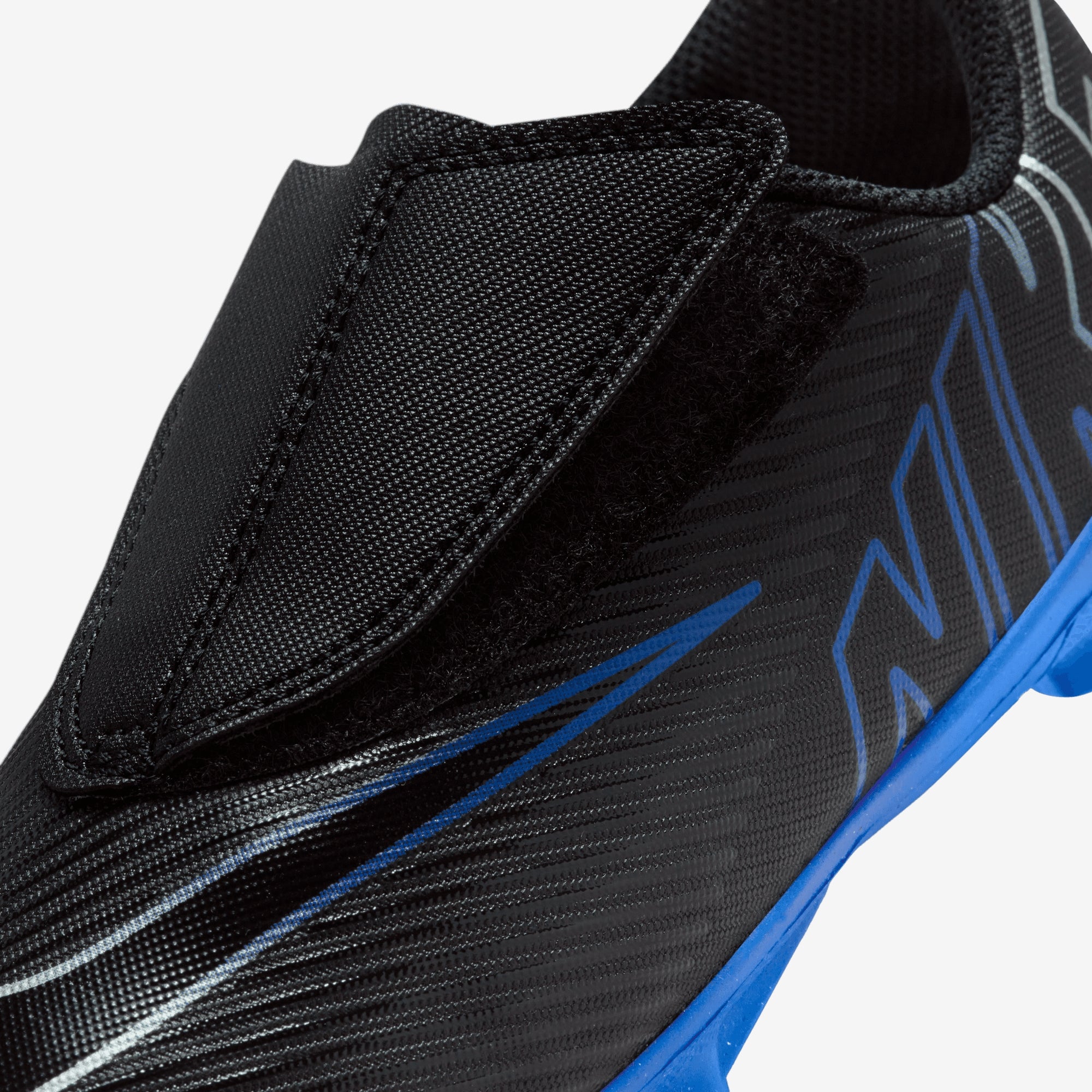 Nike Jr. Mercurial Vapor 15 Club Little Kids' Multi-Ground Low-Top Soccer Cleats - Black/Chrome-Hyper Royal