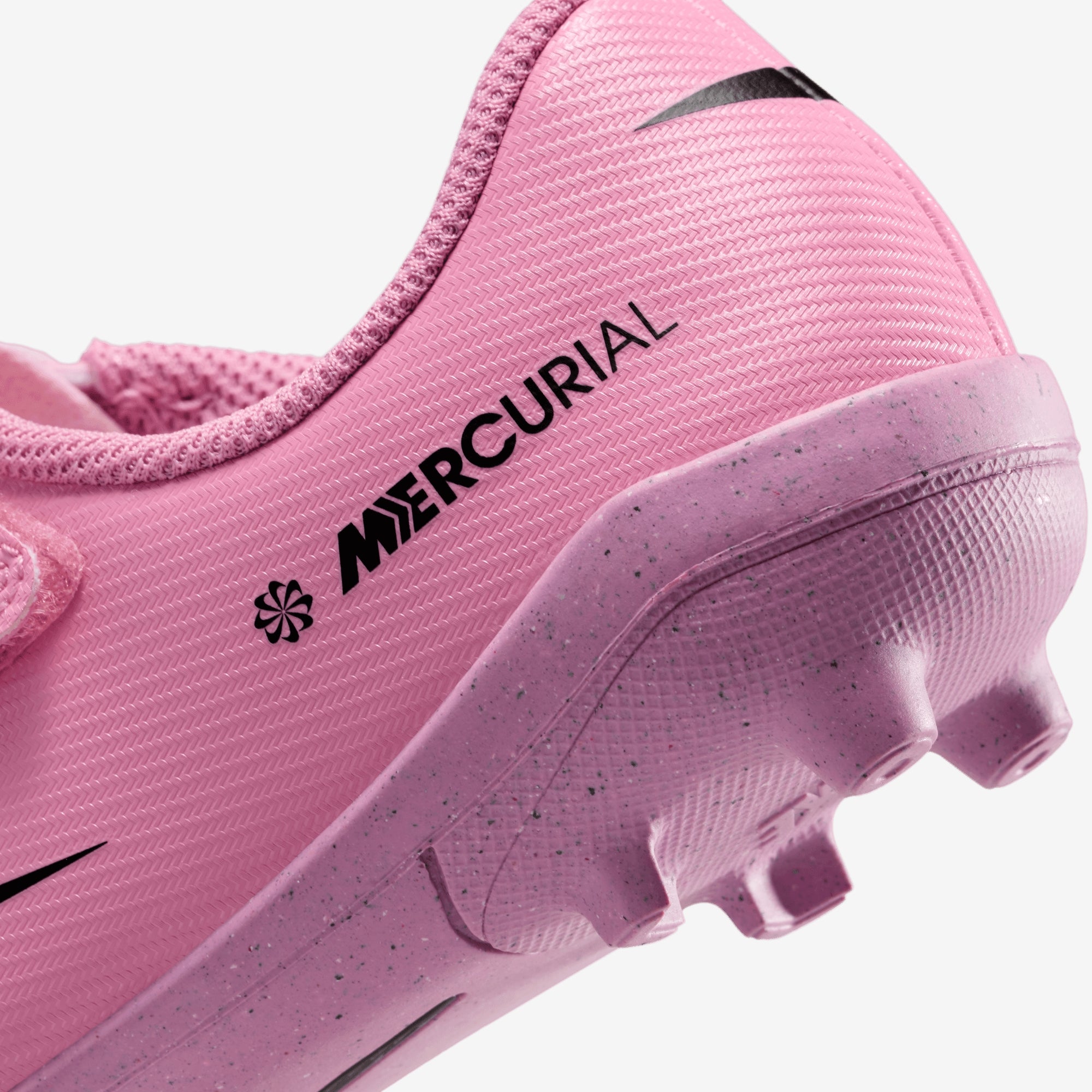 Nike Jr. Mercurial Vapor 16 Club Little Kids' Multi-Ground Low-Top Soccer Cleats - Magic Flamingo/Black-Total Crimson
