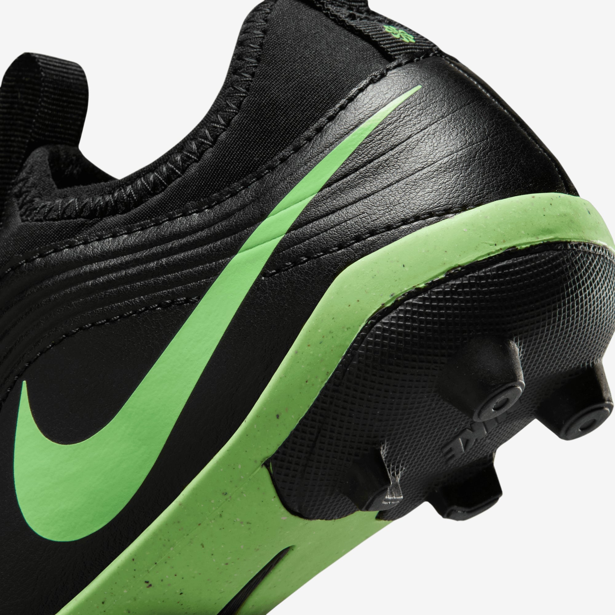 Nike Jr. Tiempo Maestro Club Flex Little Kids' Multi-Ground Low-Top Soccer Cleats - Black/Illusion Green-Black