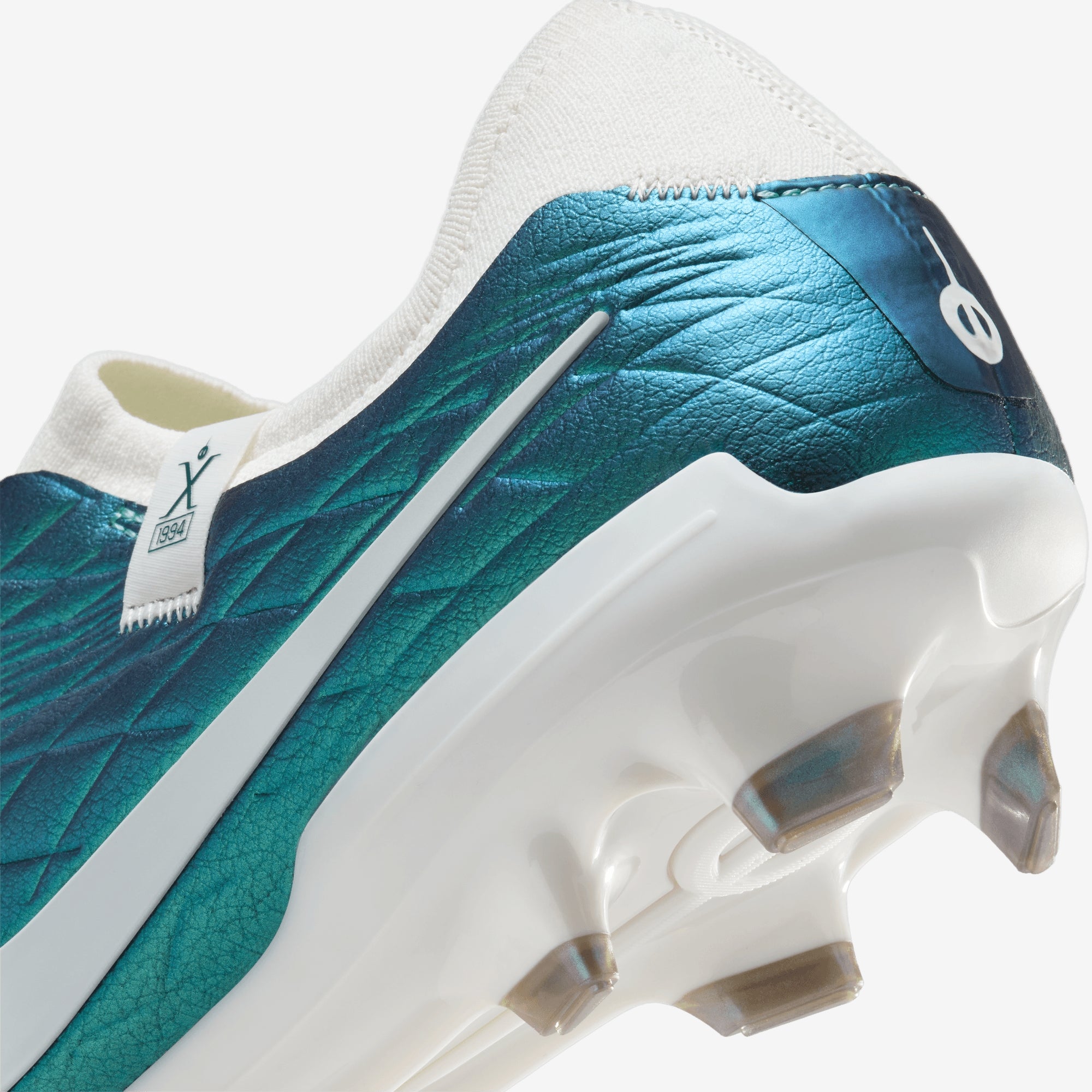 Nike Tiempo Emerald Legend 10 Pro FG Low-Top Soccer Cleats - Dk Atomic Teal/Sail