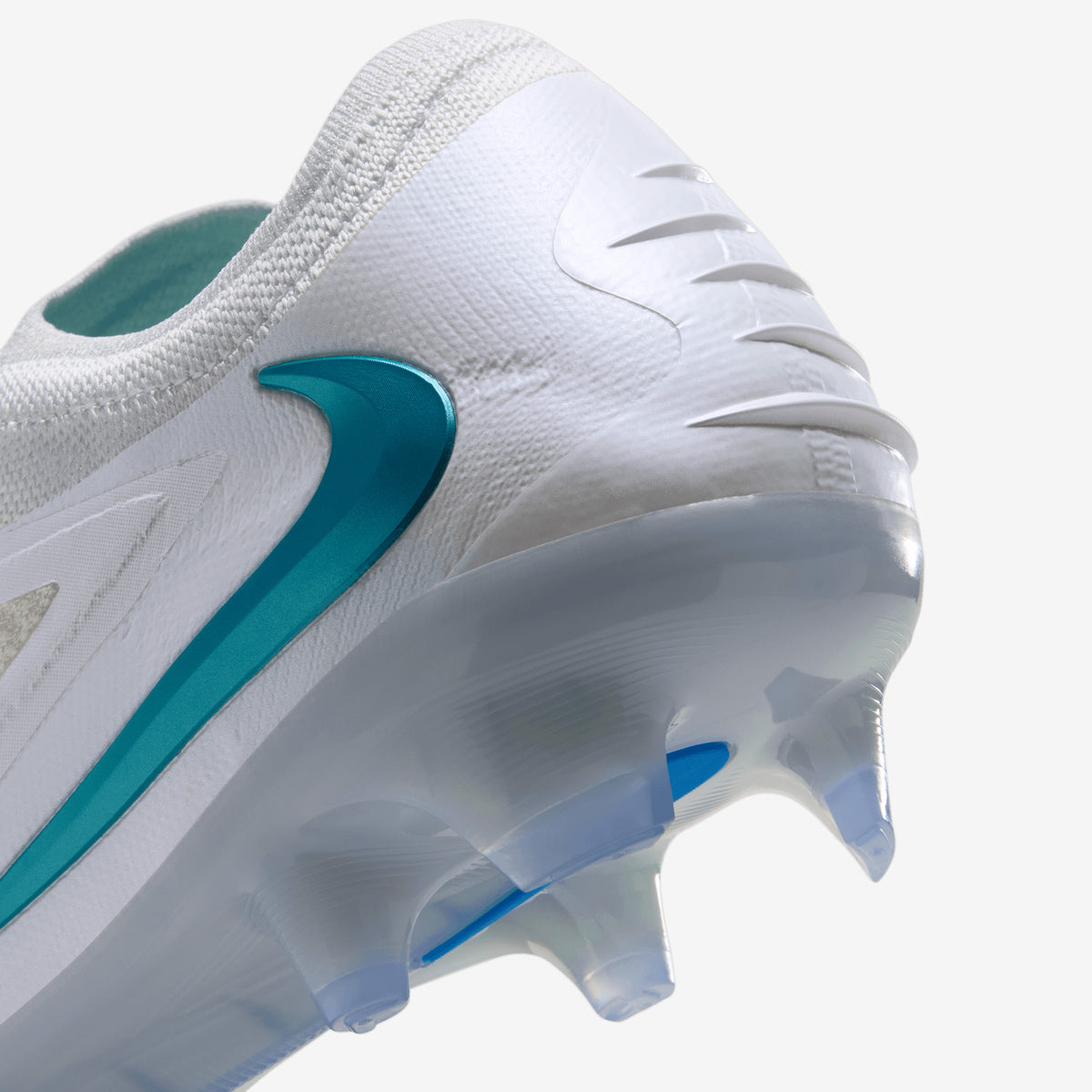 Nike Phantom 6 Low Elite Firm-Ground Soccer Cleats - White/Dusty Cactus-White