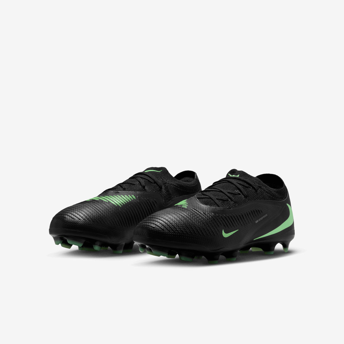 Nike Jr. Phantom 6 Low Pro Big Kids' Multi-Ground Soccer Cleats - Black/Illusion Green-Black
