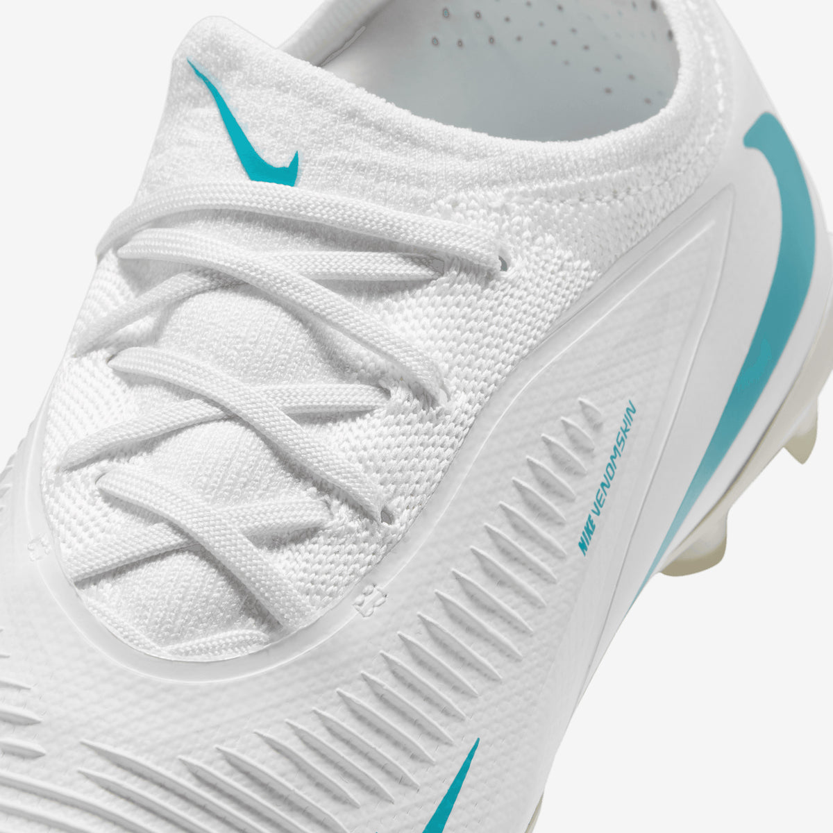 Nike Jr. Phantom 6 Low Pro Big Kids' Multi-Ground Soccer Cleats - White/Dusty Cactus-White