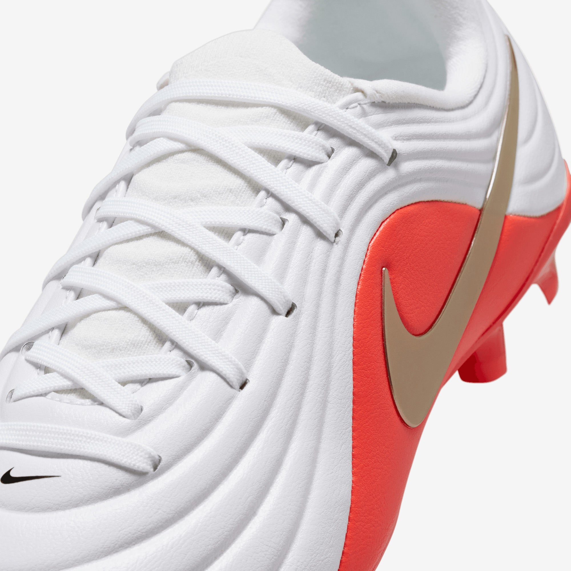 Nike Jr. Tiempo Maestro Academy Big Kids' Multi-Ground Low-Top Soccer Cleats - White/Blur-Bright Crimson
