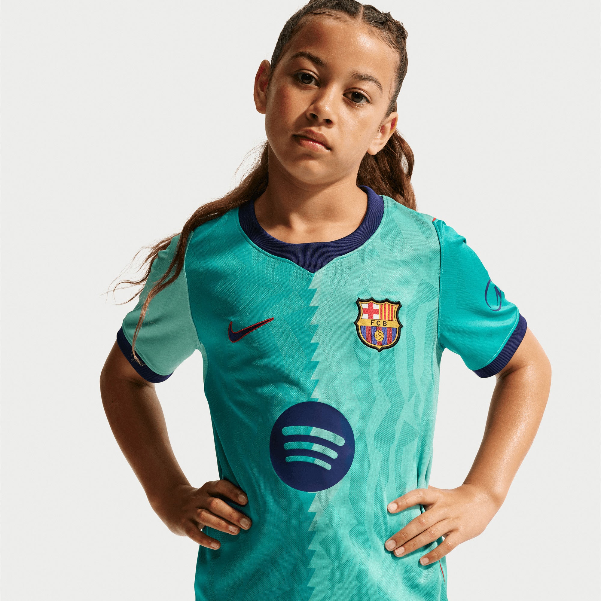 Nike FC Barcelona 2026/27 Stadium Third Big Kids' Dri-FIT Soccer Replica Jersey - Green Frost/Green Frost/Loyal Blue