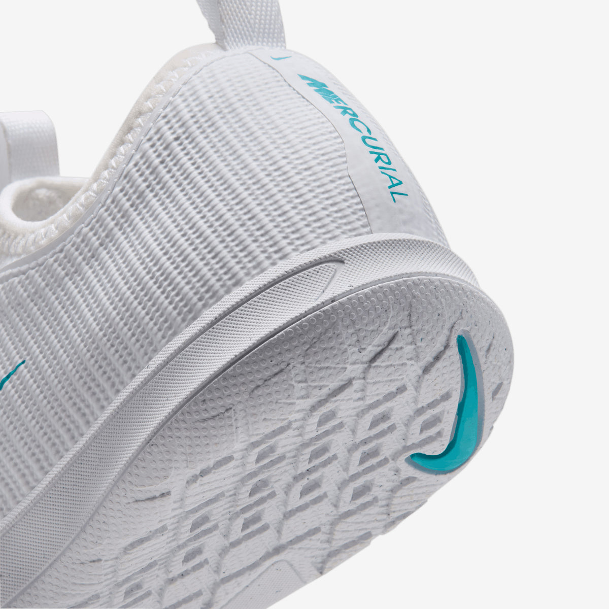Nike Jr. Mercurial Vapor 17 Academy Big Kids' Indoor/Court Low-Top Soccer Shoes - White/Dusty Cactus