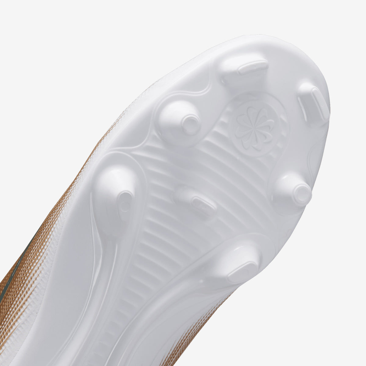 Nike Jr. Mercurial Superfly 11 Club Kylian Mbappé Big Kids' Multi-Ground High-Top Soccer Cleats - Metallic Gold/Green Glow