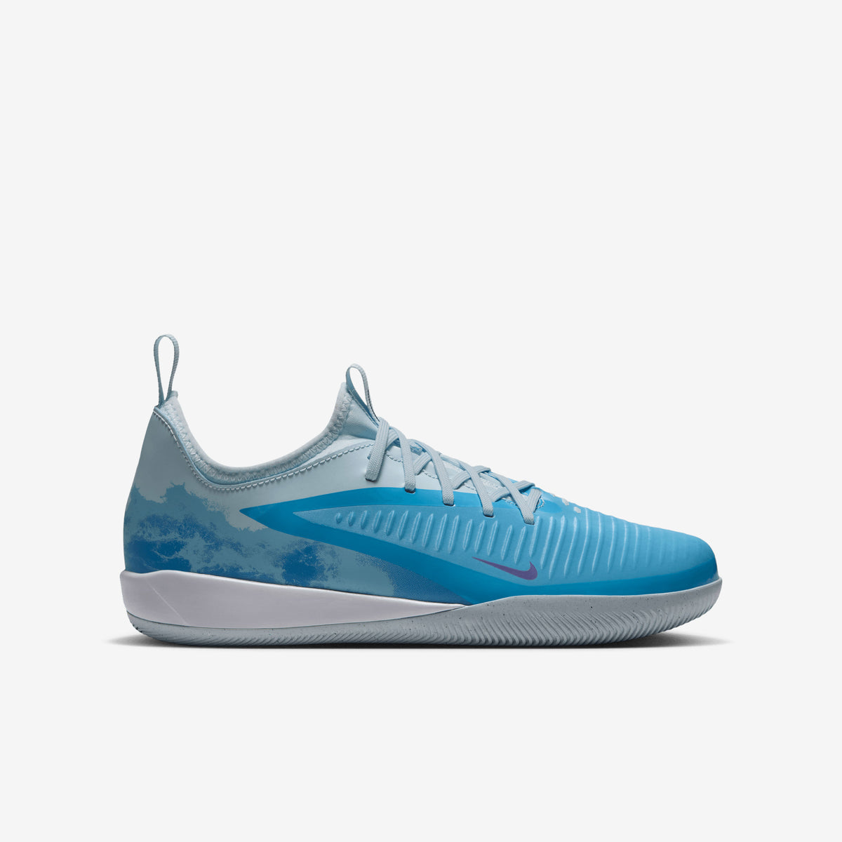 Nike Jr. Phantom 6 Low Academy Erling Haaland Big Kids' Indoor/Court Soccer Shoes - Baltic Blue/Blue Eclipse-Glacier Blue