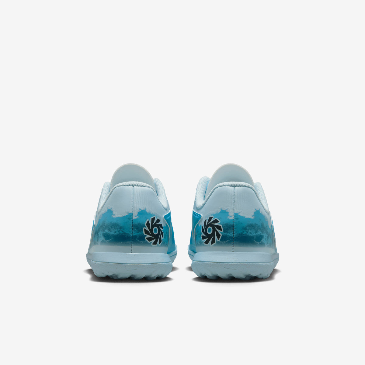 Nike Jr. Phantom 6 Low Club Erling Haaland Big Kids' Turf Soccer Shoes - Baltic Blue/Blue Eclipse-Glacier Blue