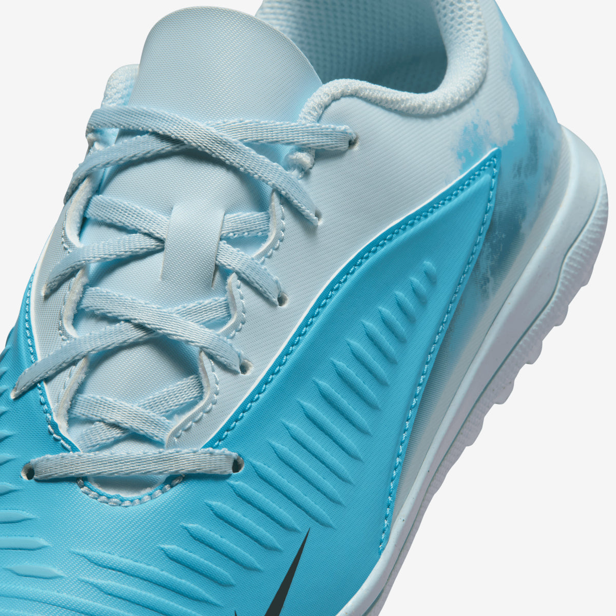 Nike Jr. Phantom 6 Low Club Erling Haaland Big Kids' Turf Soccer Shoes - Baltic Blue/Blue Eclipse-Glacier Blue