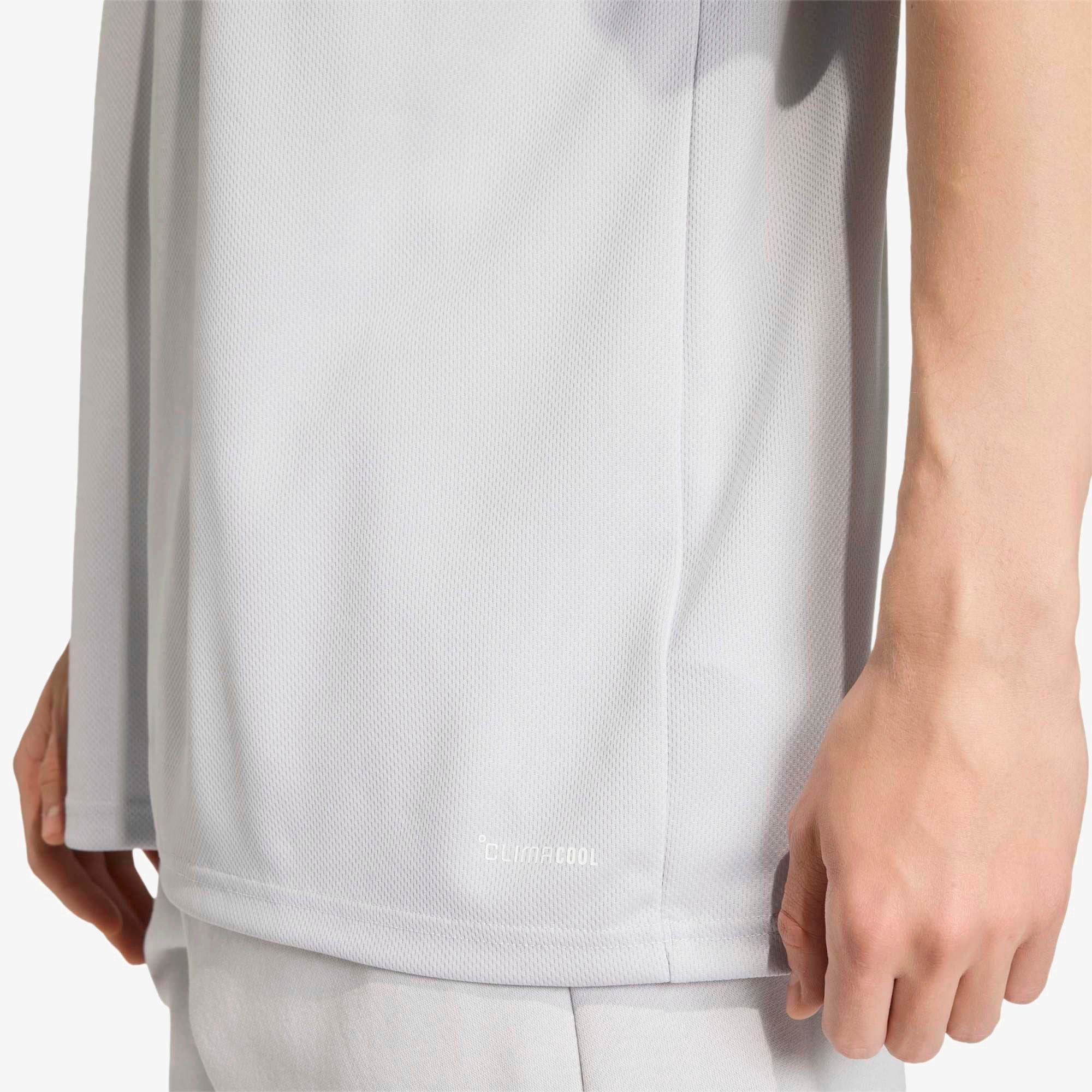 adidas Entrada 26 Polyester Men's T-Shirt - Team Light Grey / White