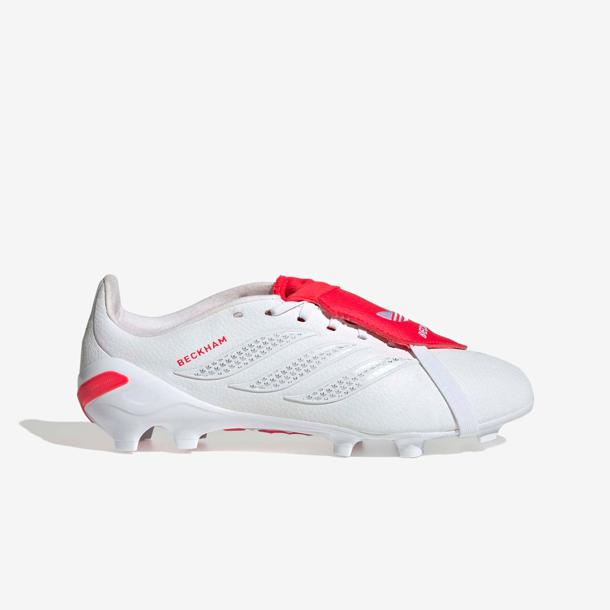adidas Jr. Predator League Fold- Over Tongue David Beckham Big Kids' Firm-Ground Low-Top Soccer Cleats - Ftwr White / Silver Met. / Lucid Red